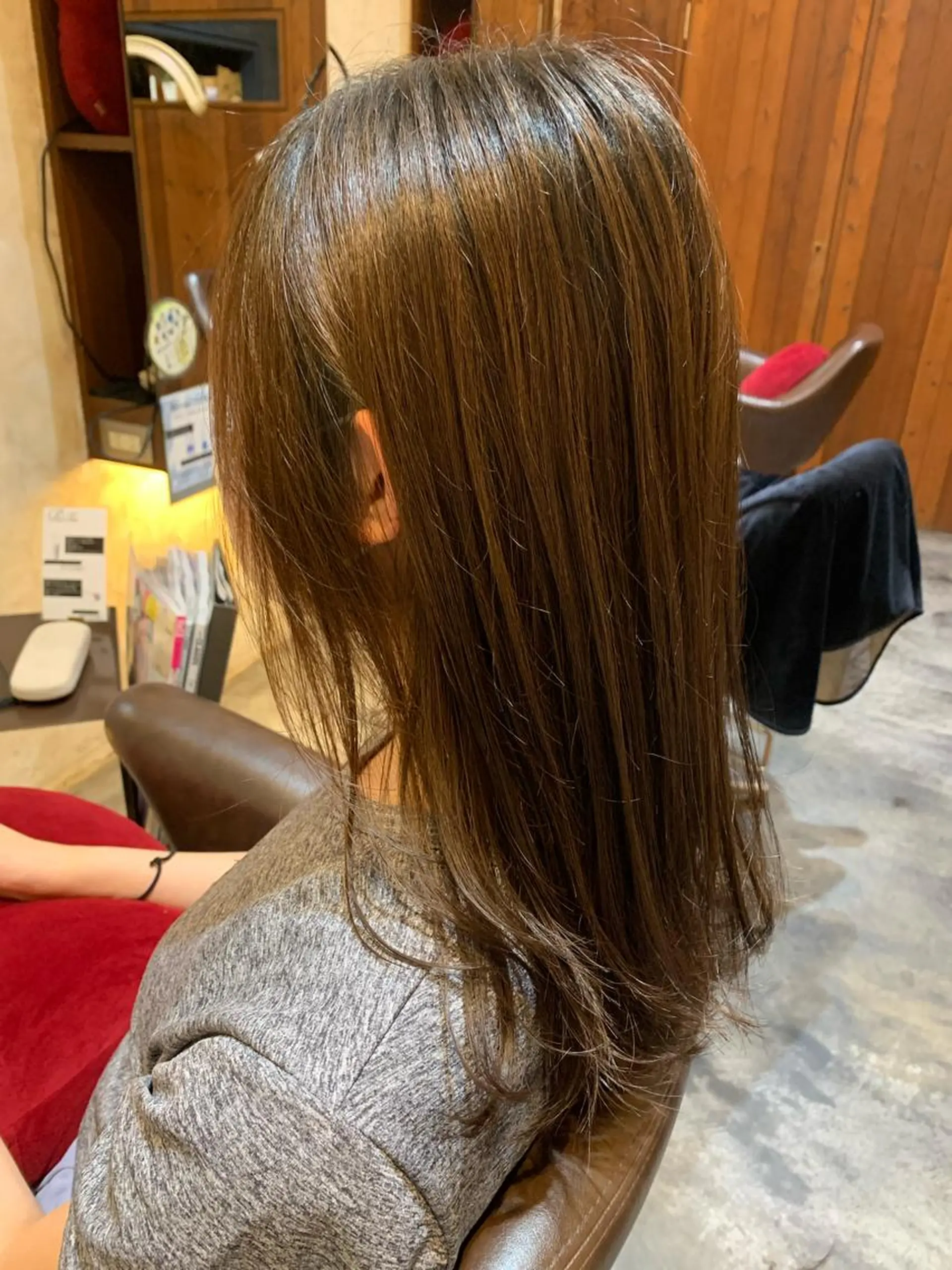 ロング レイヤーカット 艶カラー/ Nanamiのヘアスタイル