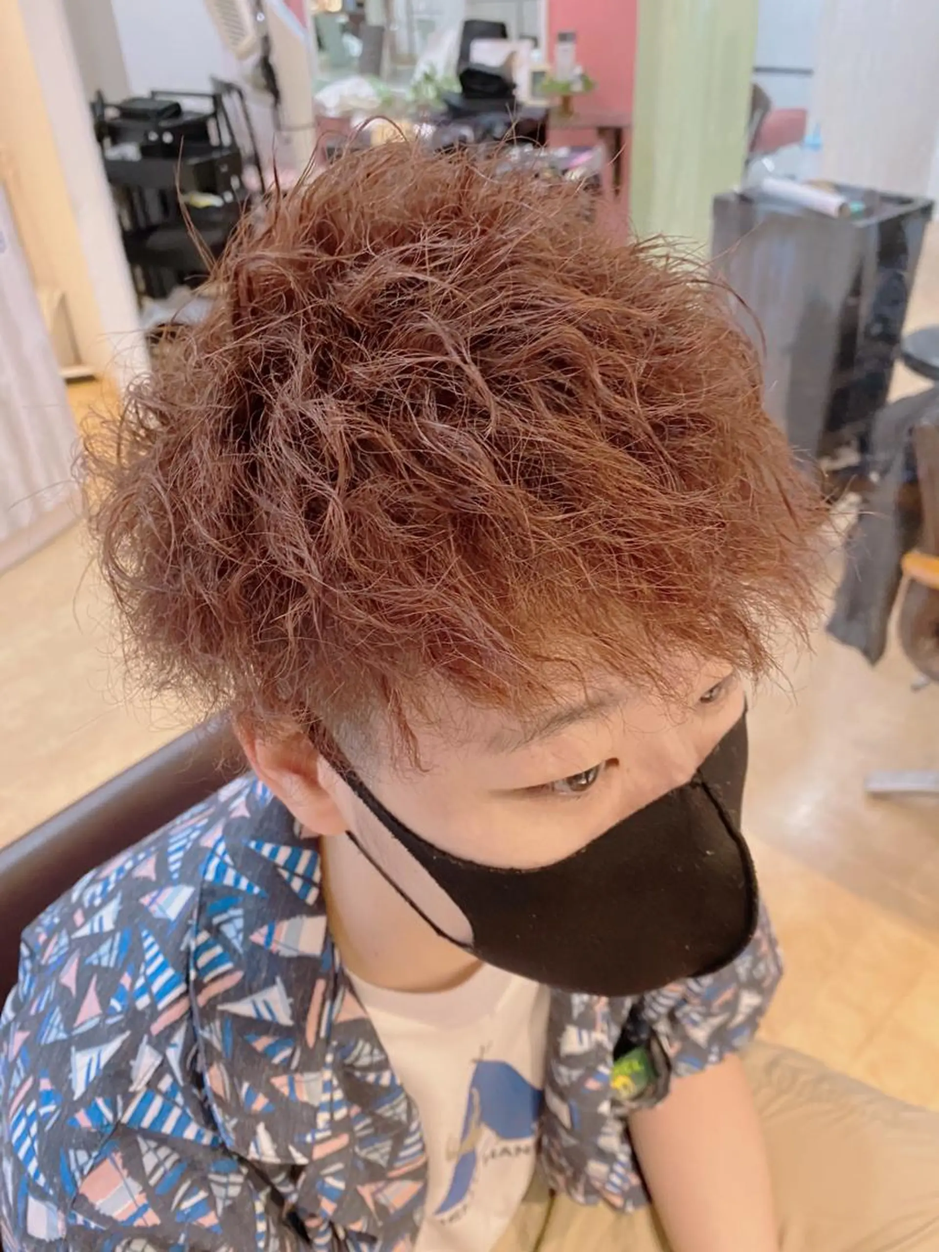 ショート パーマ 髪質改善TR特化 副店長 坂田一樹】のヘアスタイル