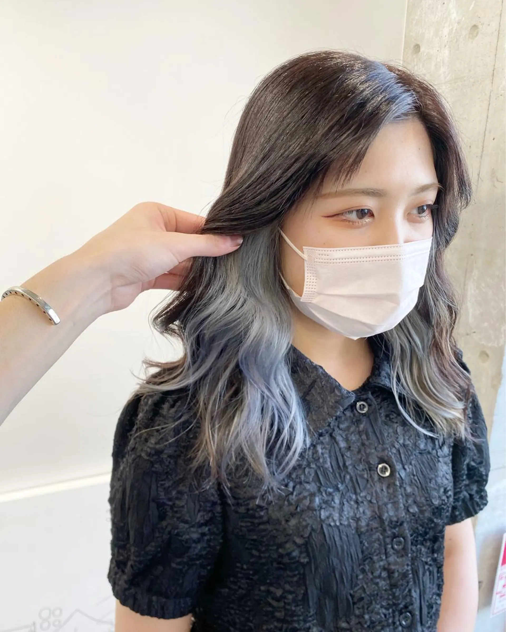 カラー シルバー カット ヘアカラー トリートメント NUMBER 天王寺YUYAのヘアスタイル