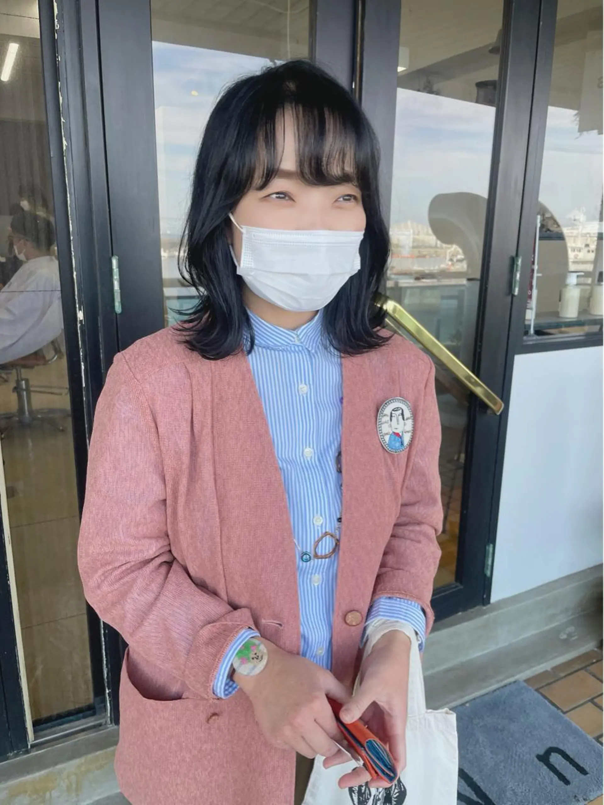 ミディアム 藤本 静香のヘアスタイル