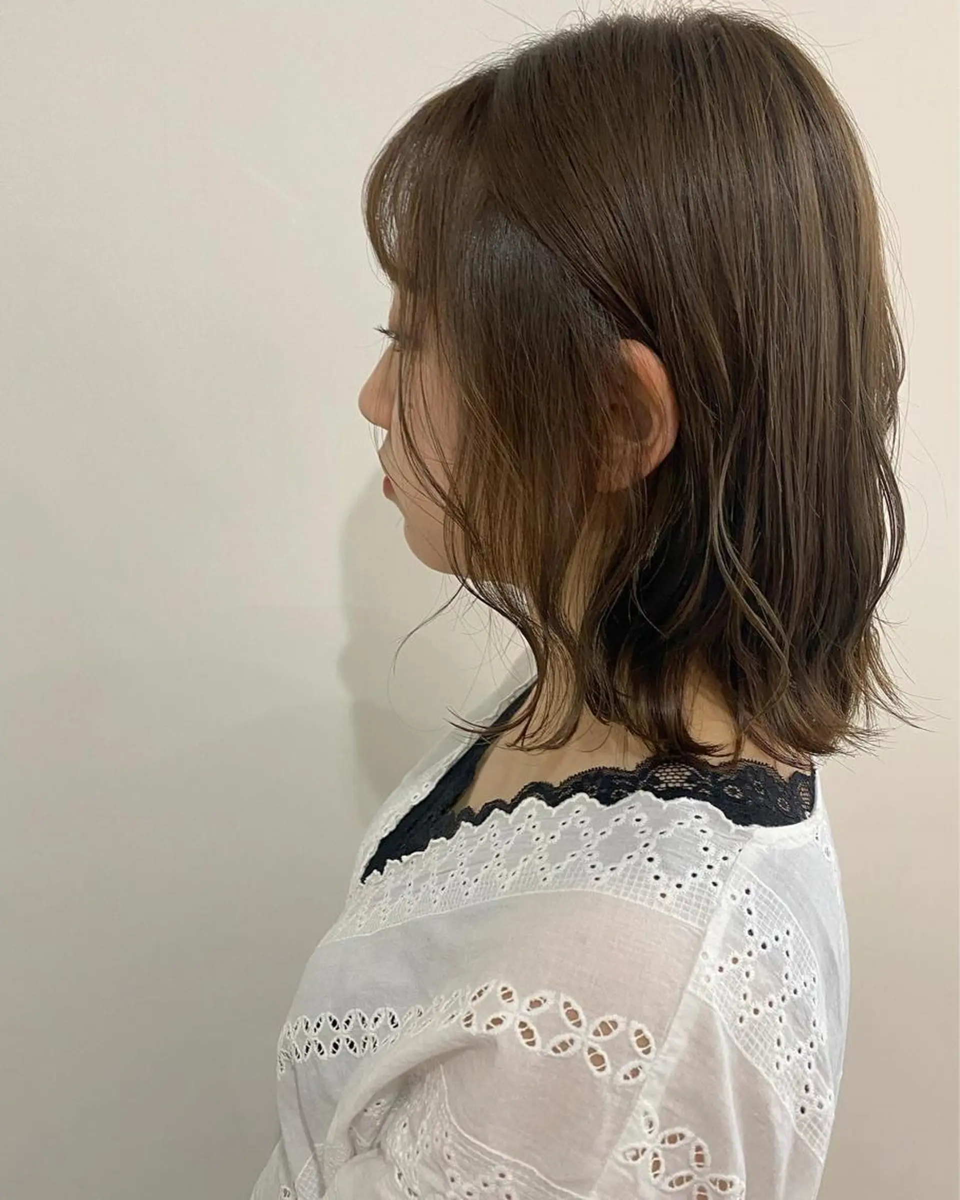 ミディアム 川野 彩海のヘアスタイル