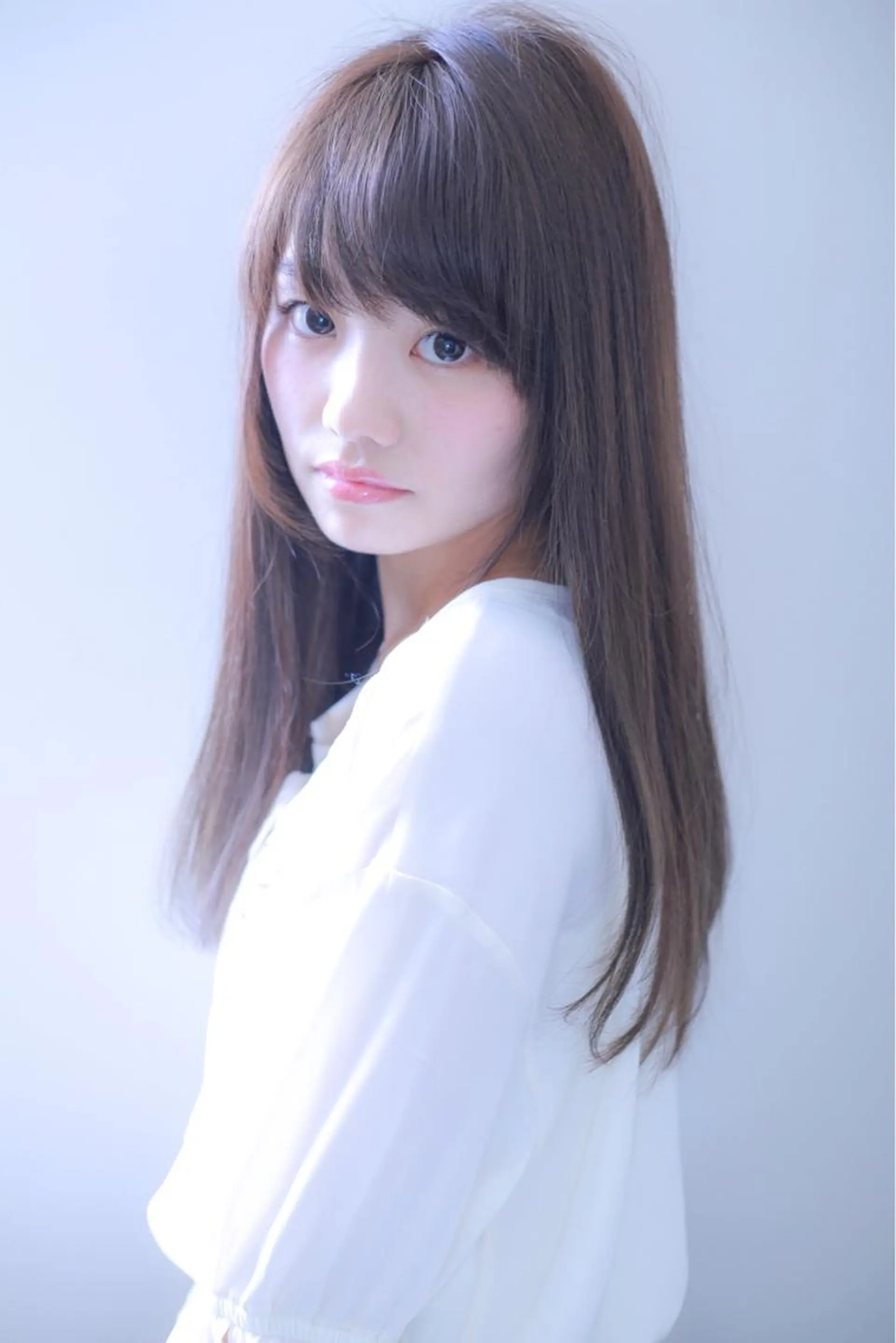 ロング 伊藤 裕貴のヘアスタイル