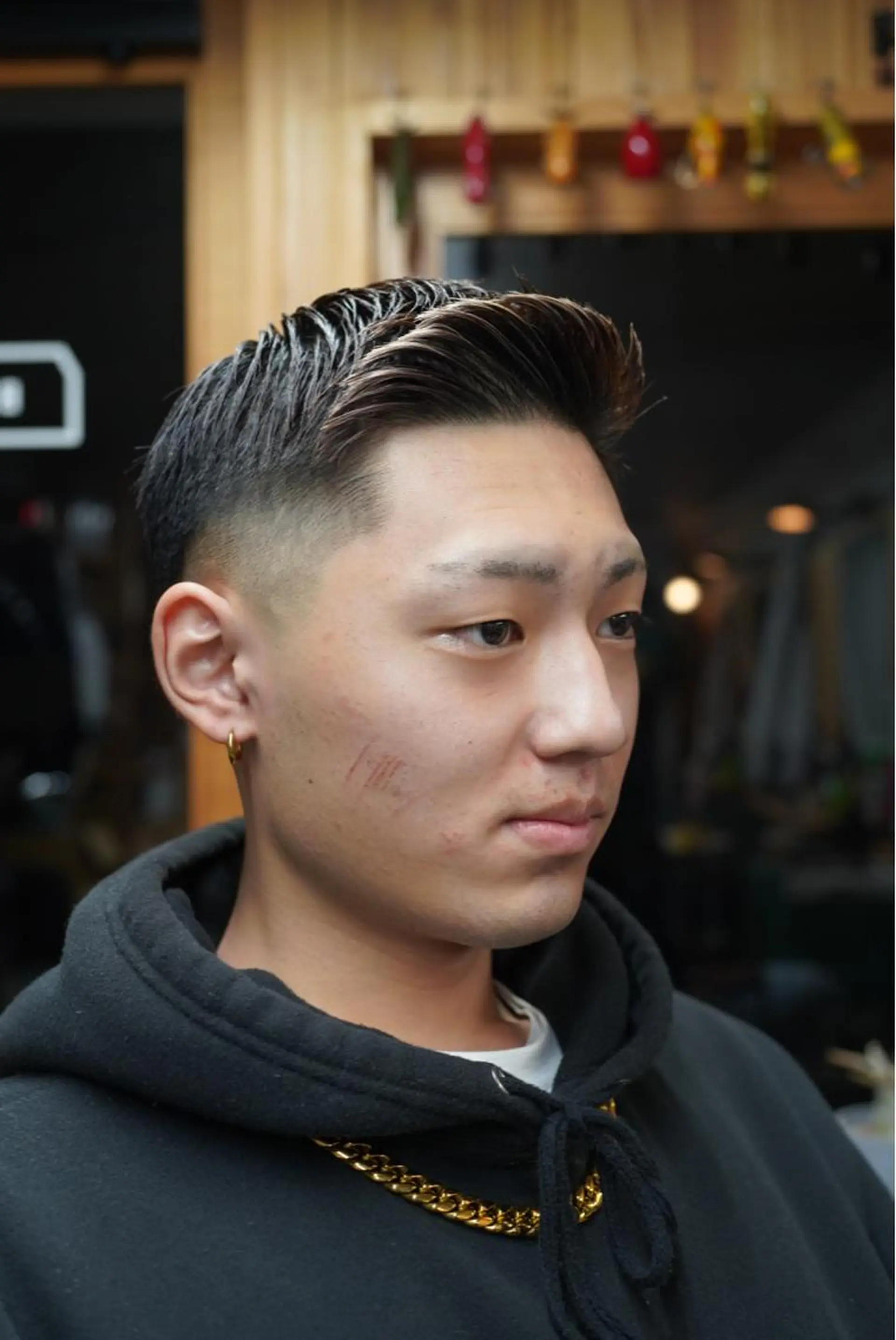 メンズ フェードカット スキンフェード カット ヘアセット 関 晃哉のヘアスタイル