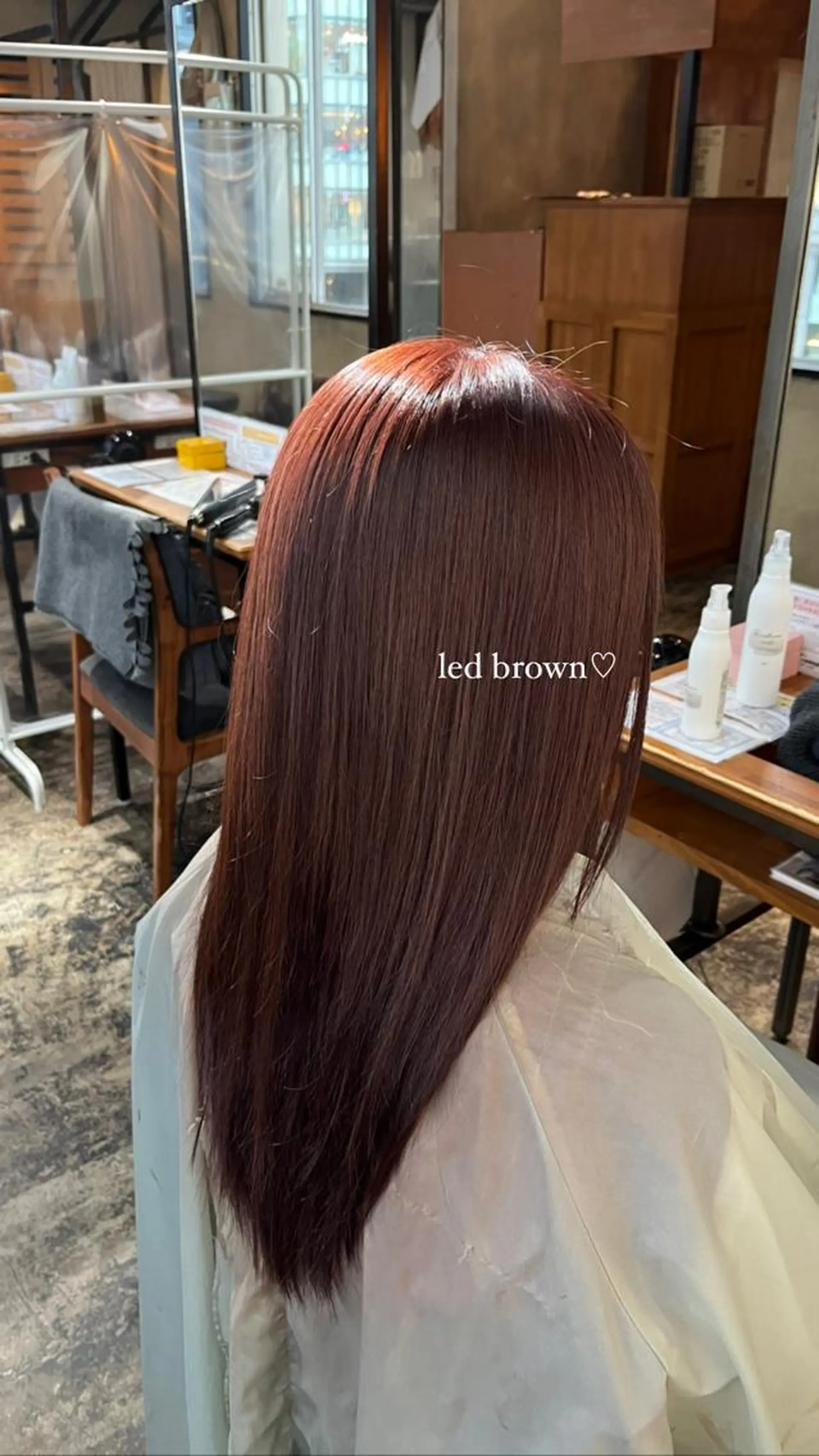 ロング カラー 光本 杏のヘアスタイル