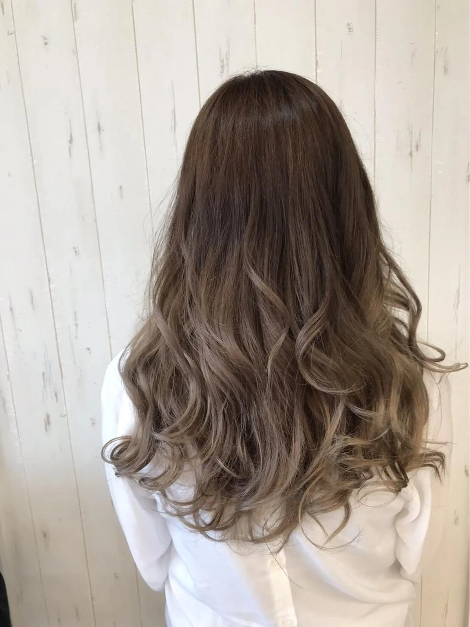 ロング カラー パーマ ヘアアレンジ キッズ ネイル マツエク・マツパ M字・前髪割れ 改善メンズ特化/栢沼のヘアスタイル