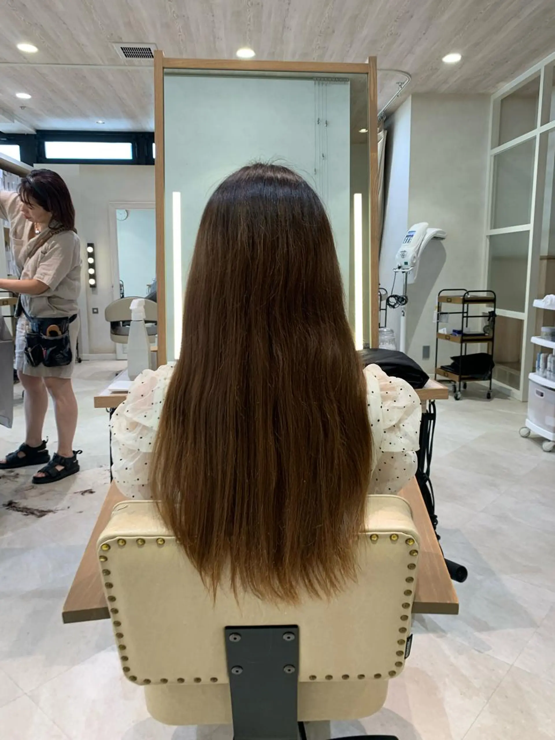 ロング フェザー/ニュアンス パーマ/ryutoのヘアスタイル