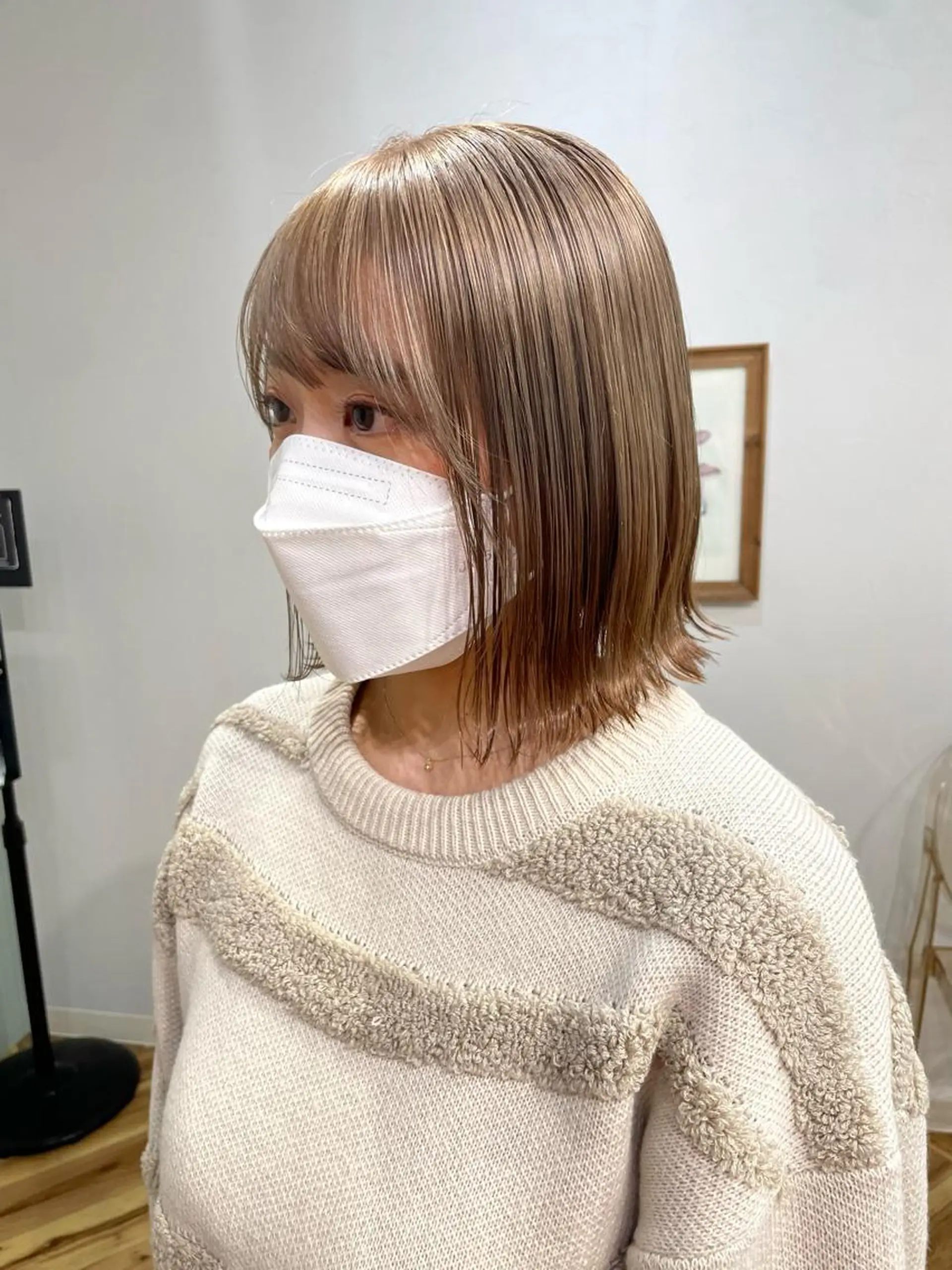 ミディアム カラー グレージュ lani hair salon所属・SHOTO ハイトー ン/ブロンドカラーのヘアスタイル