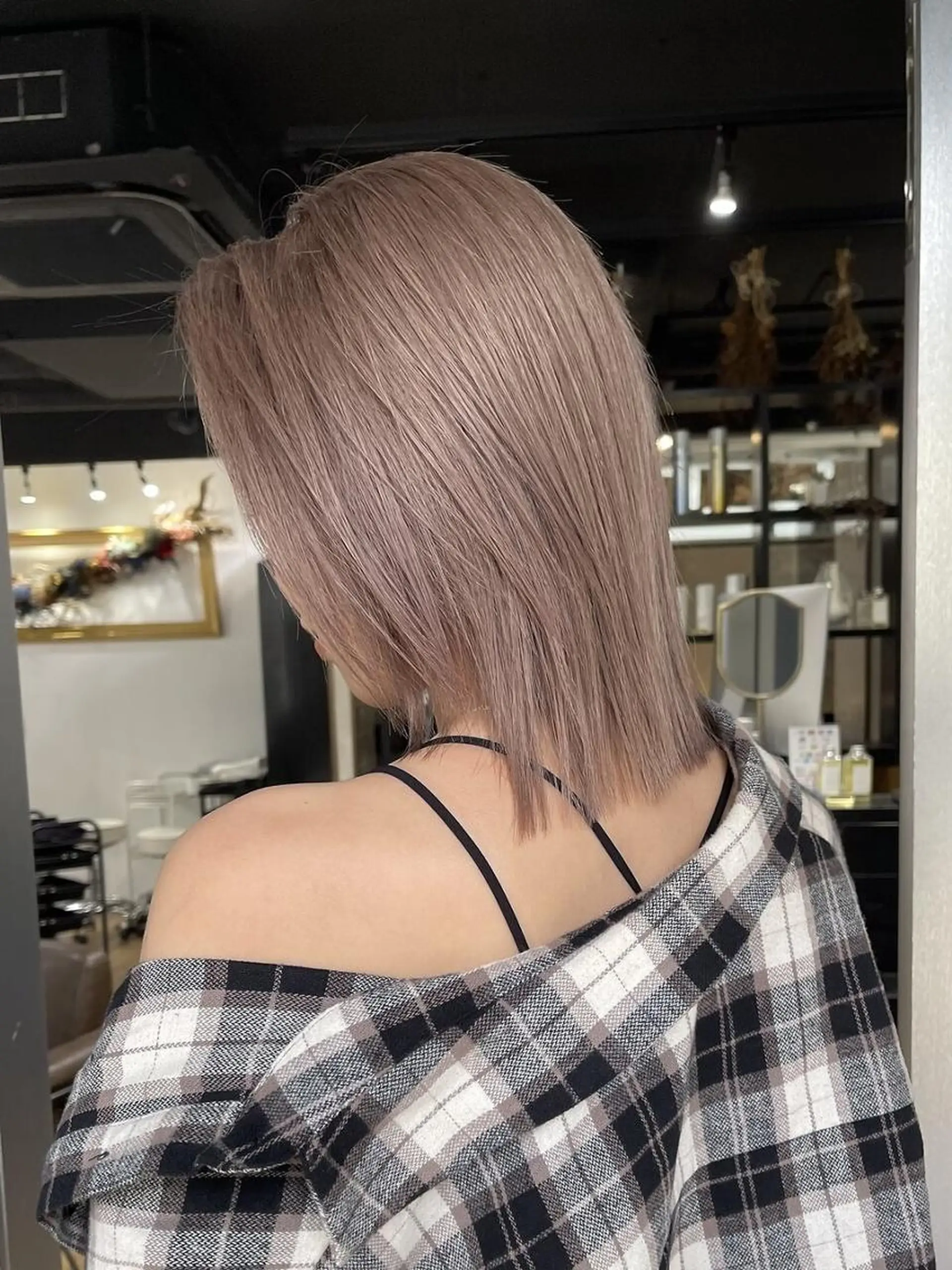 ミディアム ヘアカラー ARCANAブリーチ ダブルカラー🌟原宿のヘアスタイル