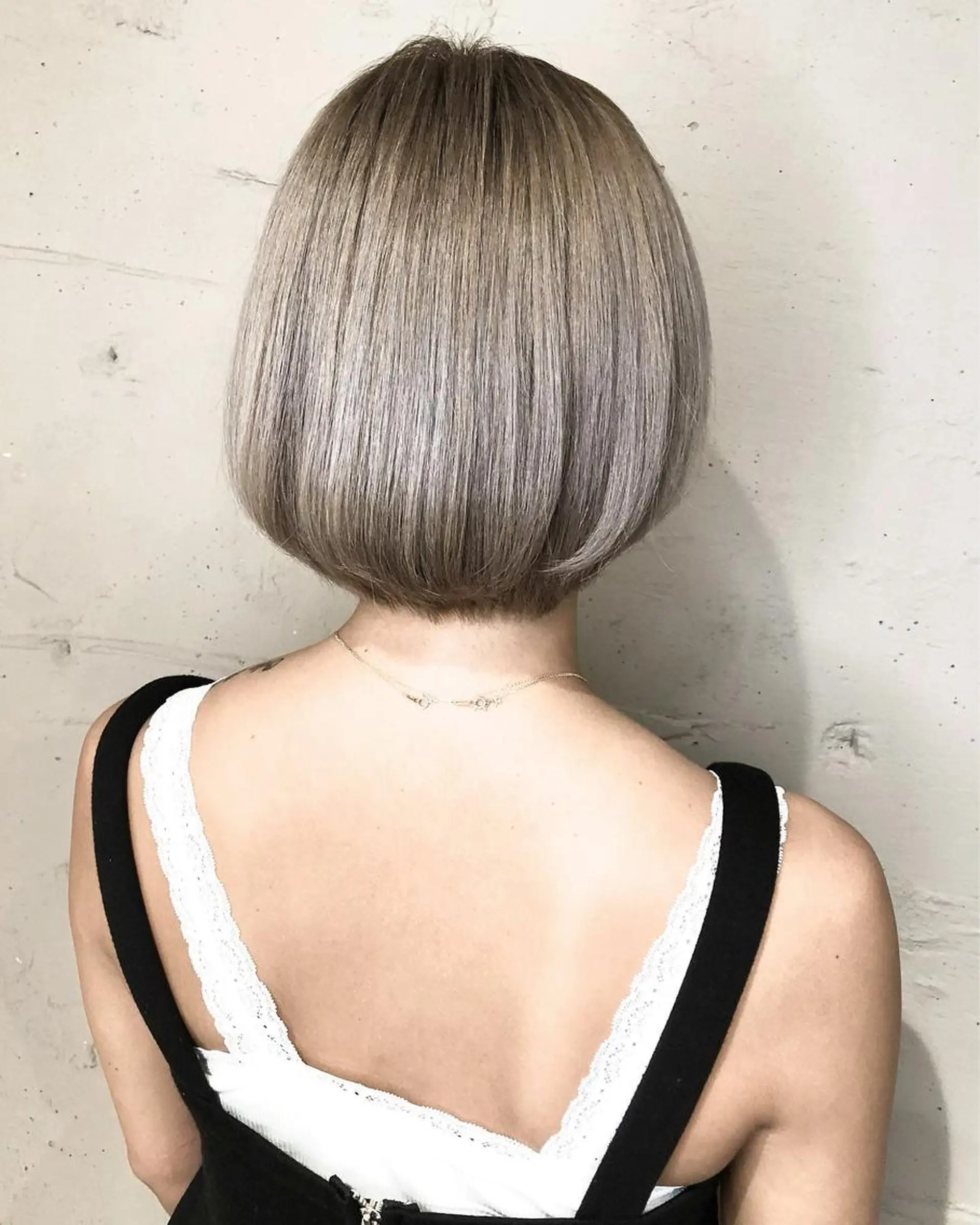 ショート ヘアカラー 成城美容室 YOSHIMURAのヘアスタイル