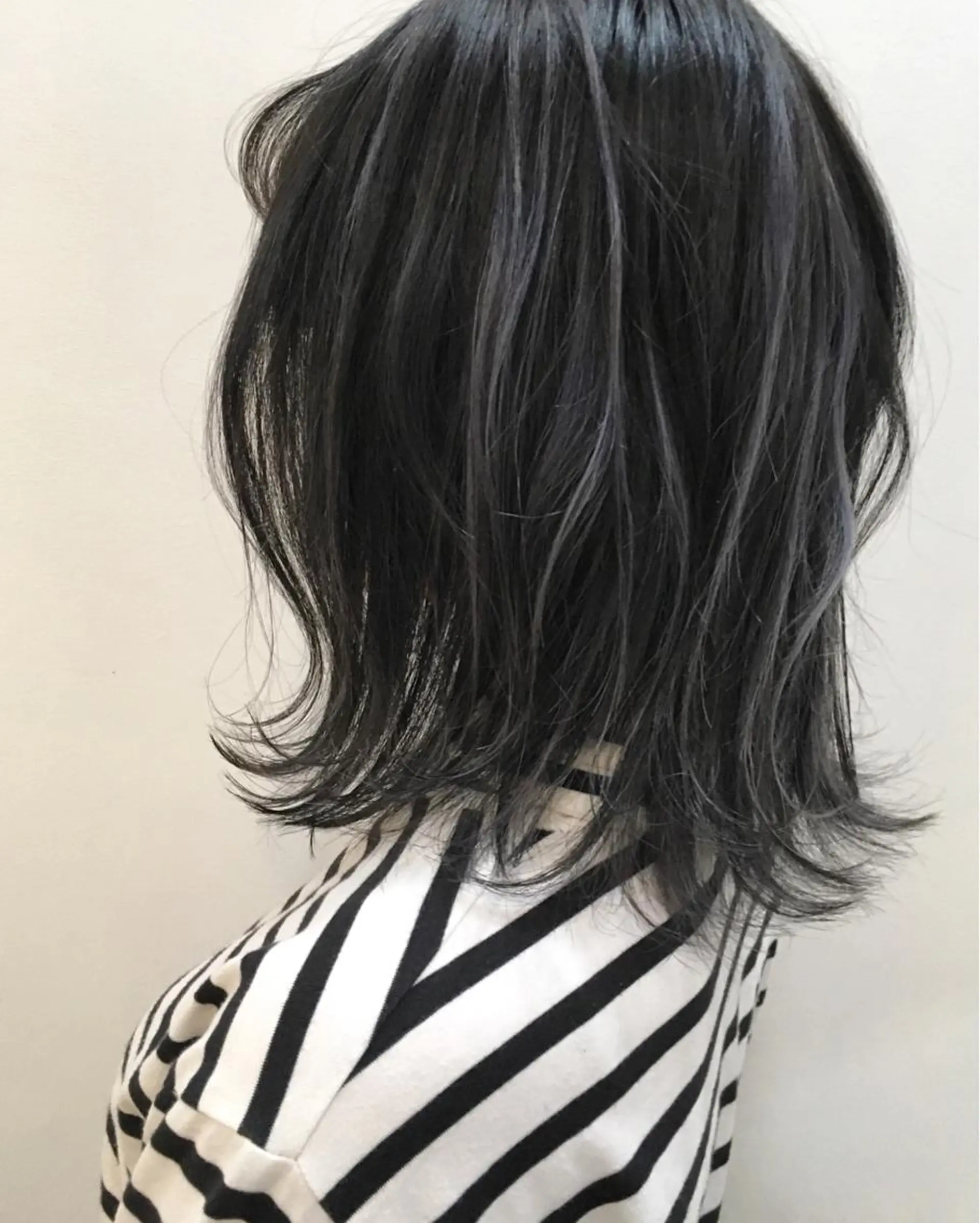 カラー 坂上 岳のヘアスタイル