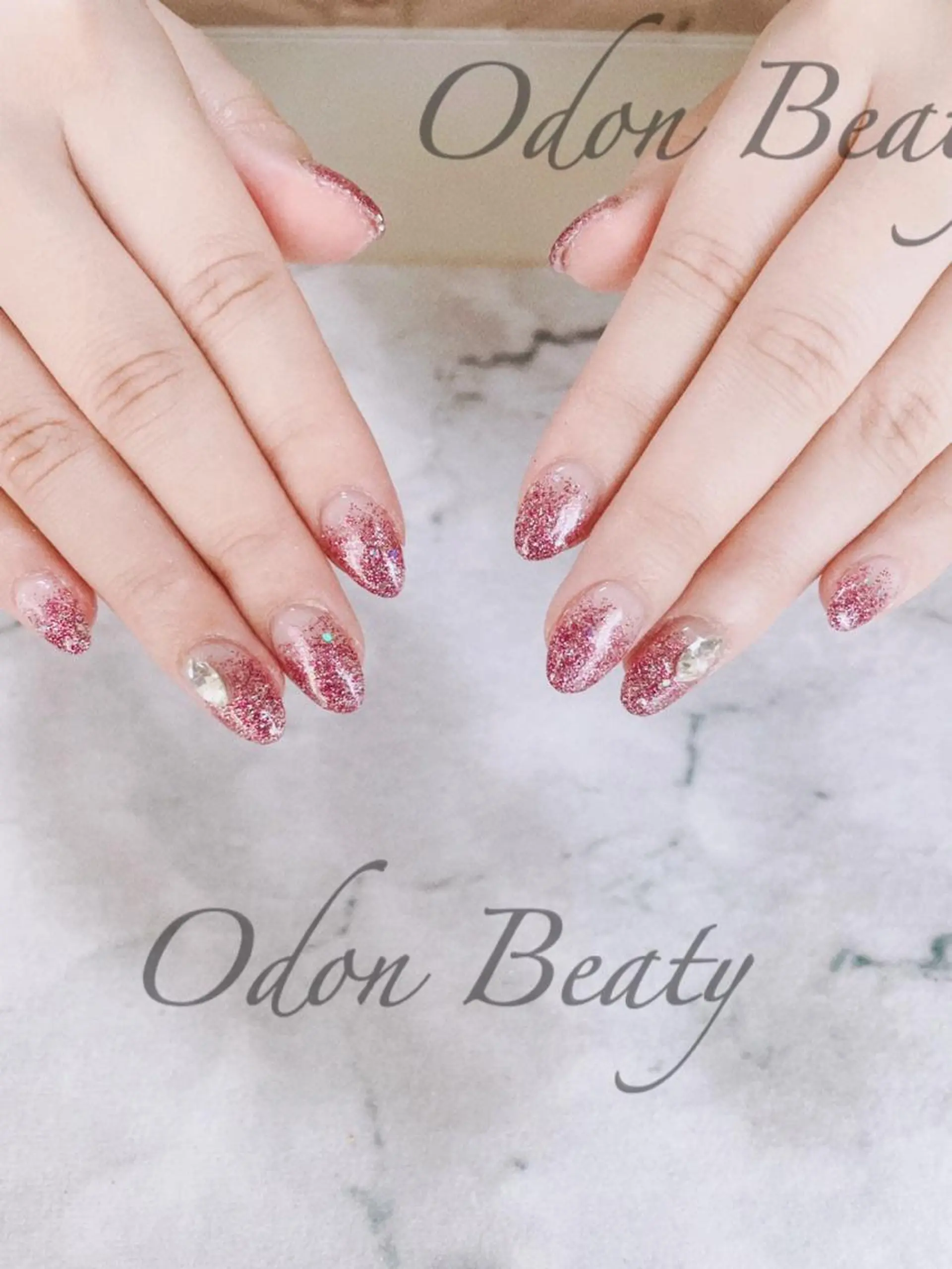 ネイル ハンドネイル Odon Beauty  nail  salon所属・VIP TRENDYのネイルデザイン