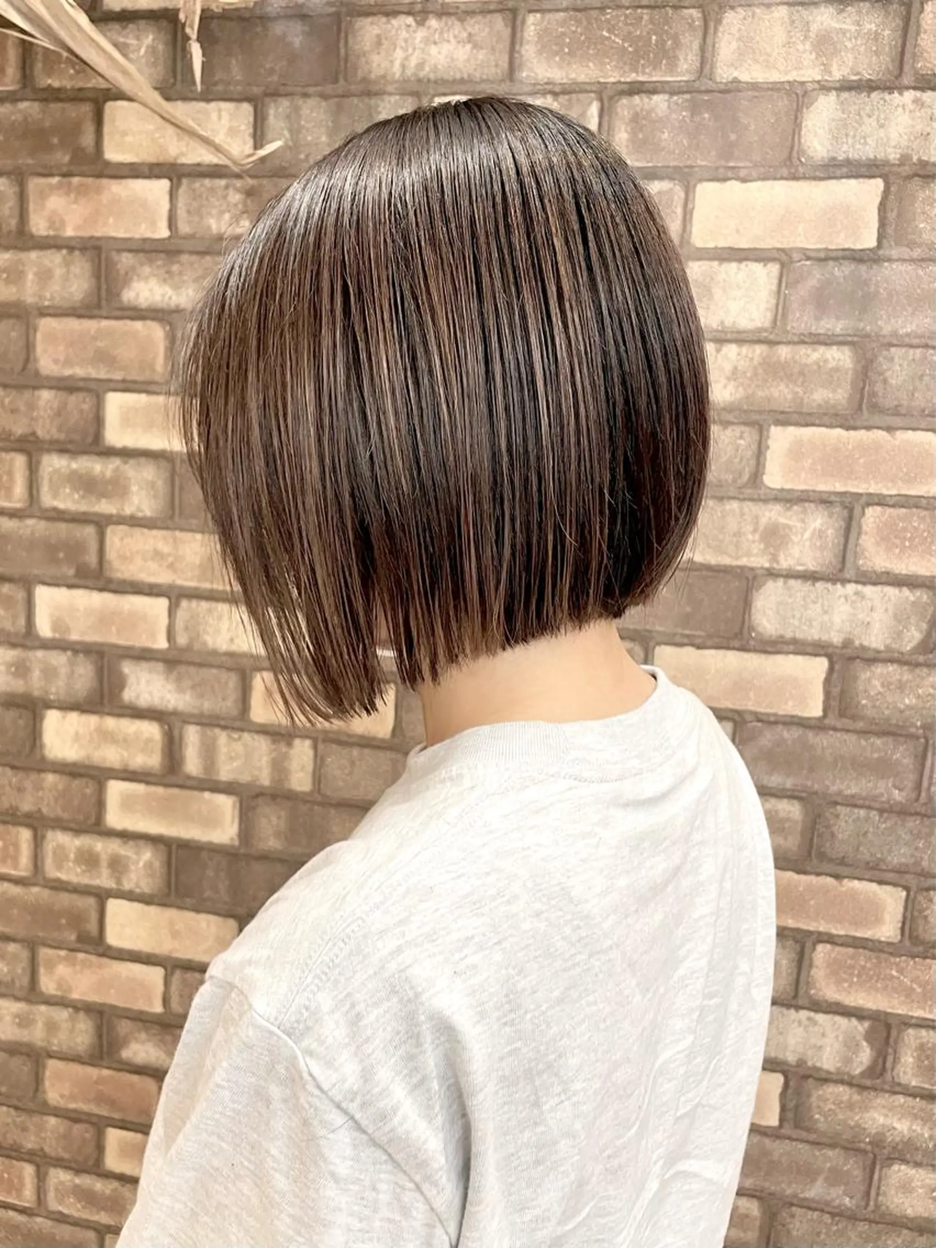 ショート カット ヘアカラー 🔷ブリーチバレイヤ ージュ🔷飯野達也のヘアスタイル