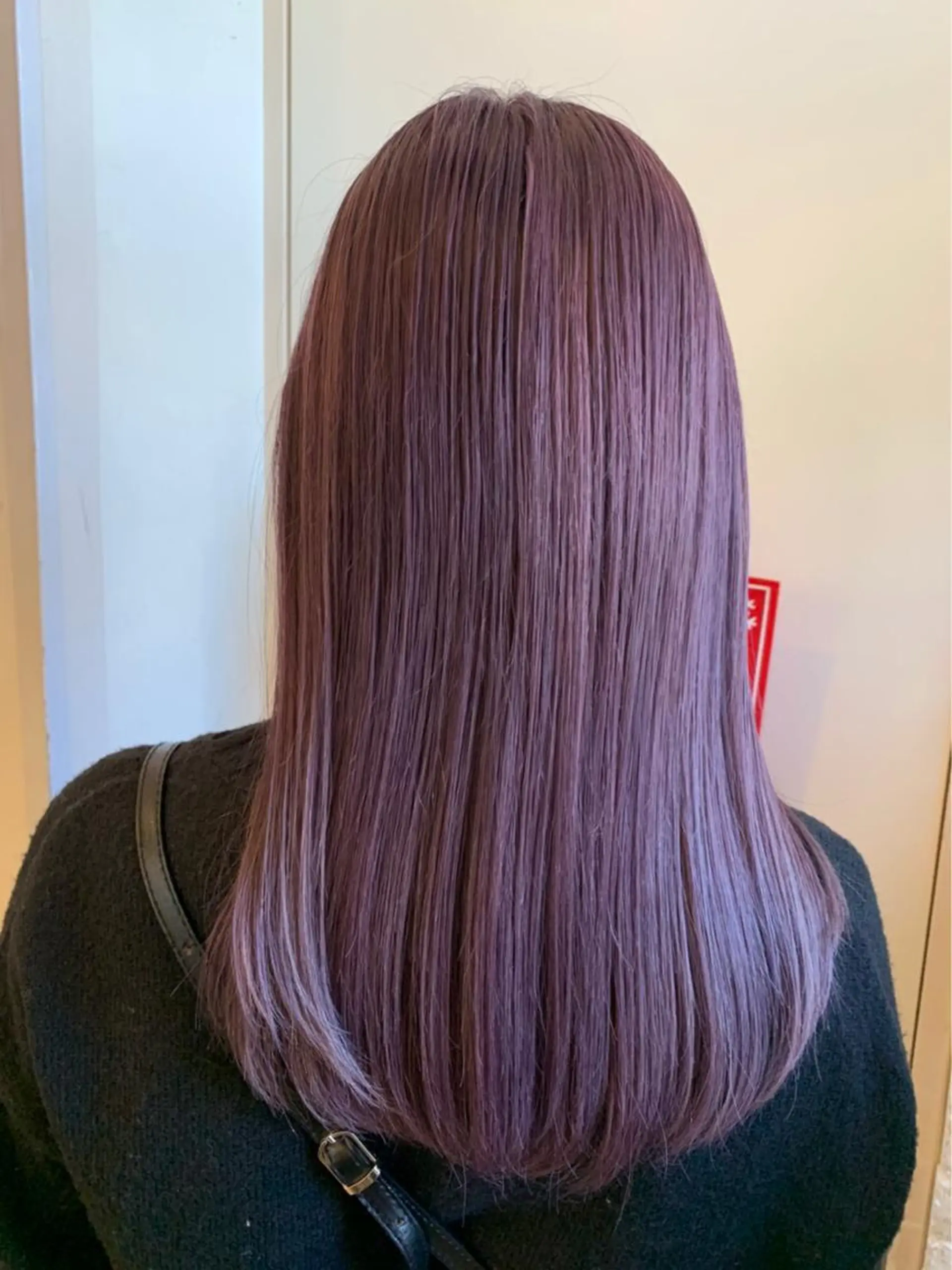 カラー ブリーチ ダブルカラー 滝沢 智希のヘアスタイル