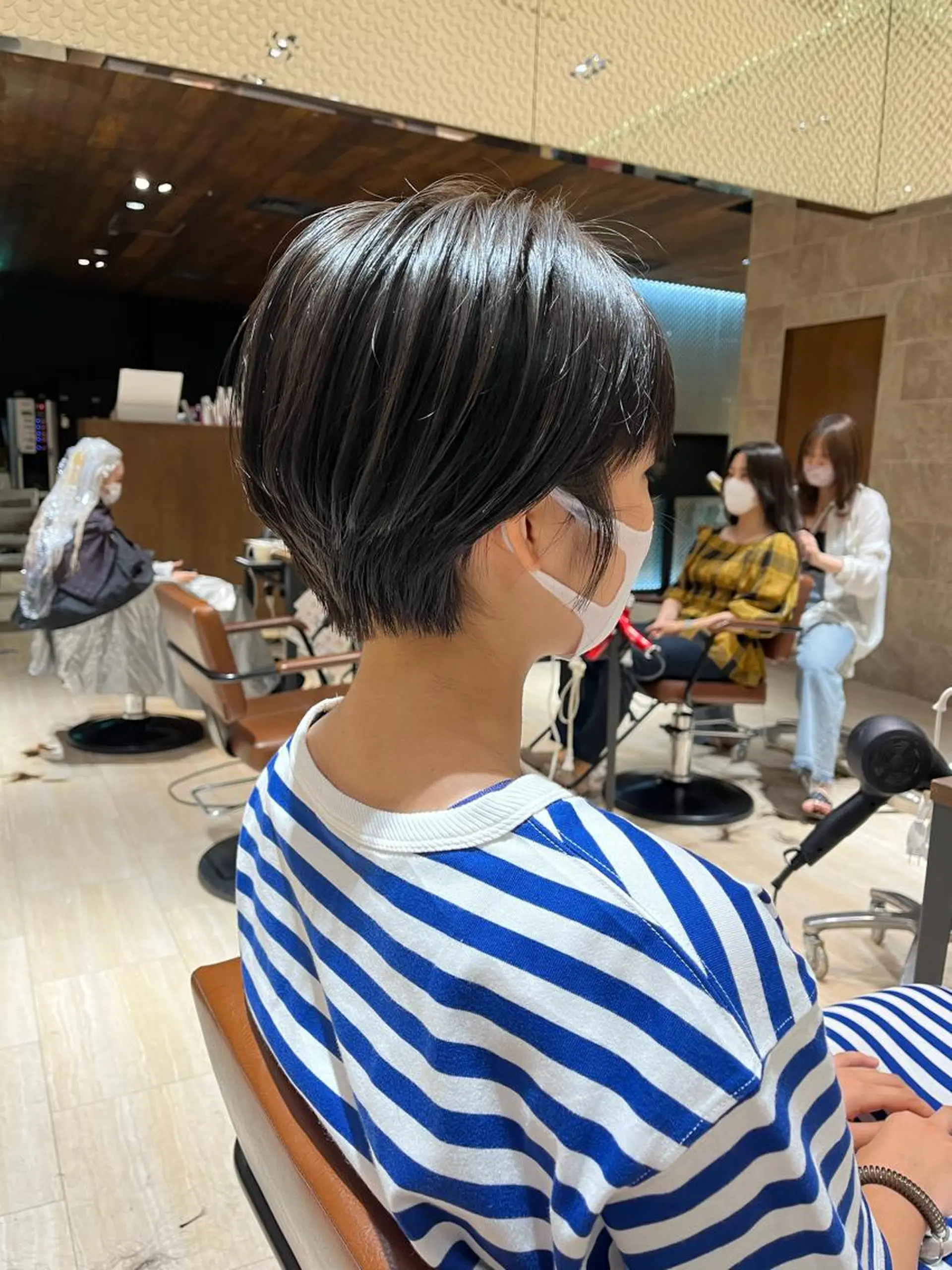 ショート ショートヘア Je suis heureuse Tres所属・早朝セット☀️ レイヤー/Momoのヘアスタイル