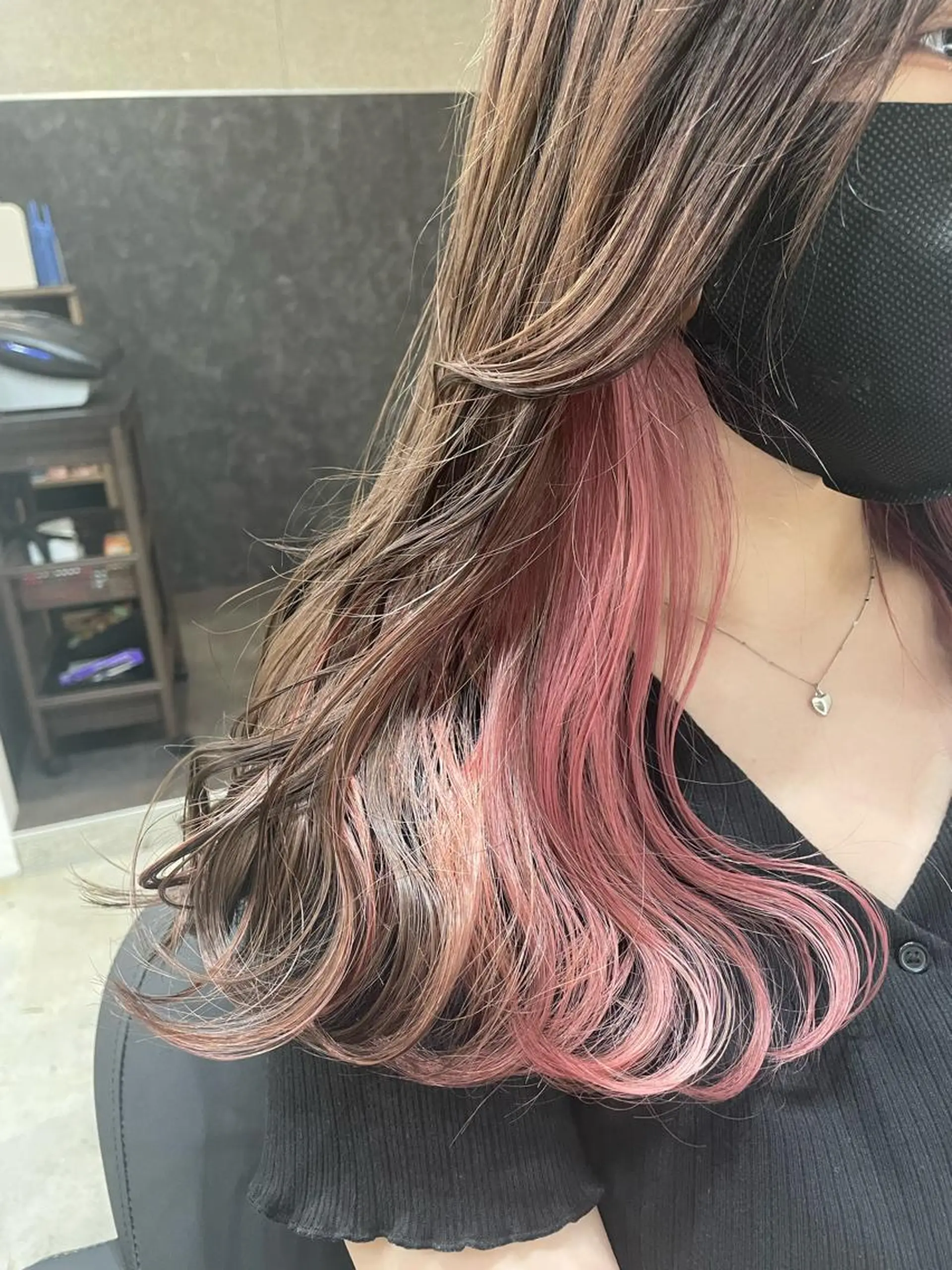 ロング カット ヘアカラー トリートメント 韓国風レイヤー ハイトーンRYOTAのヘアスタイル