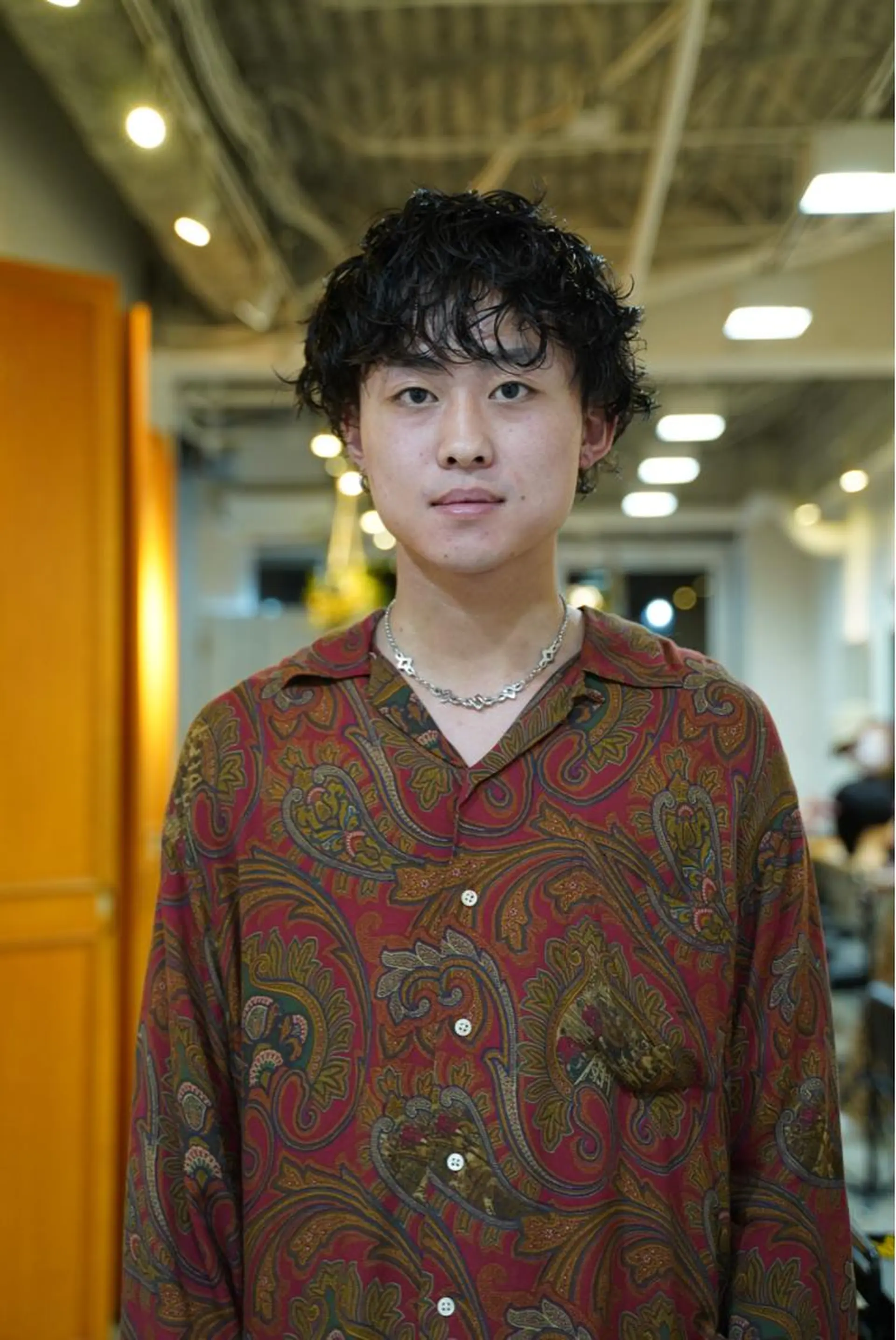 パーマ メンズ メンズパーマ スパイラルパーマ 韓国ヘア/wカラー レイヤー/RIN🎀のヘアスタイル