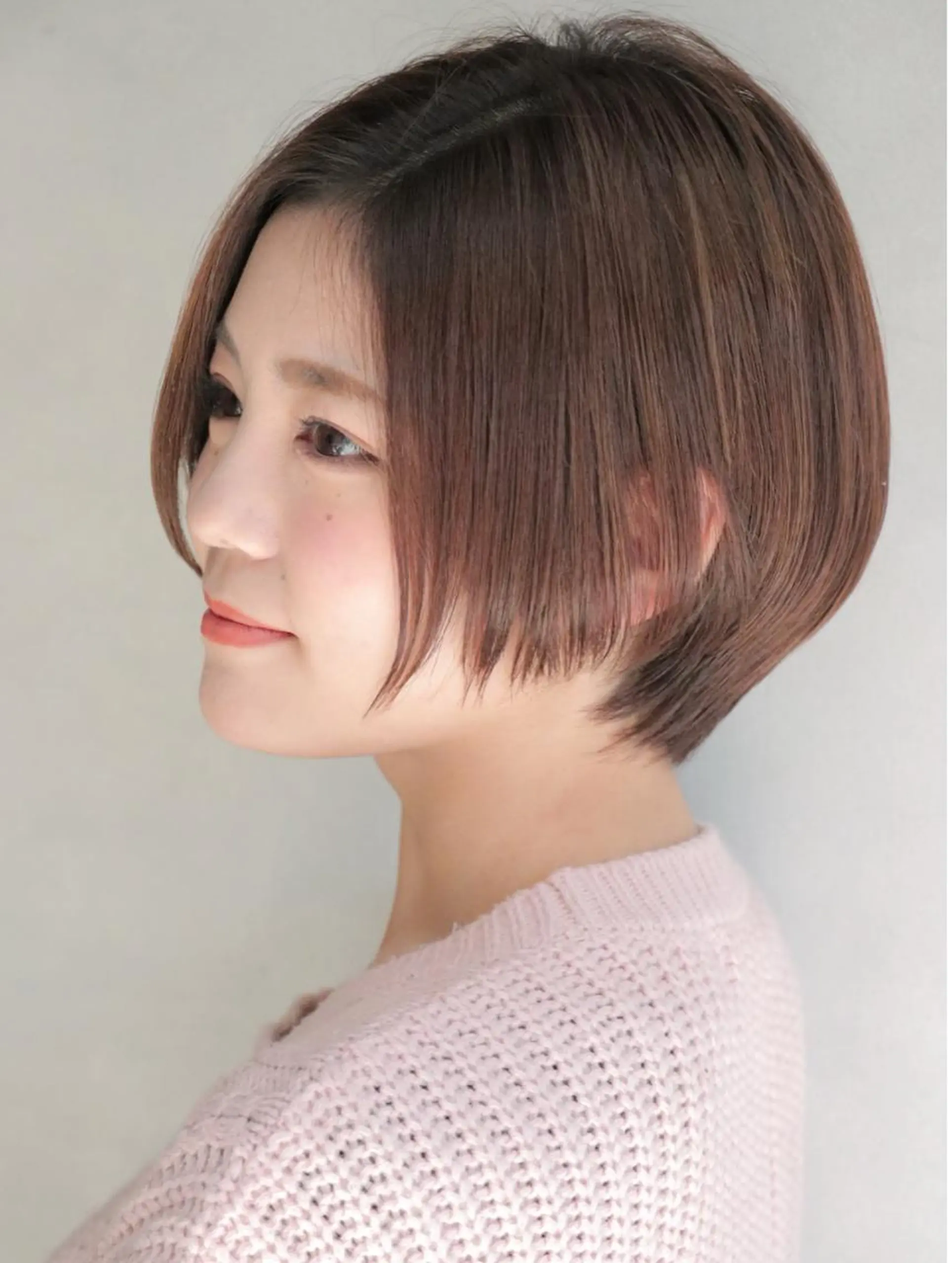 ショート ショートボブ ボブ ショートヘア 小顔カット 前地 麻衣のヘアスタイル
