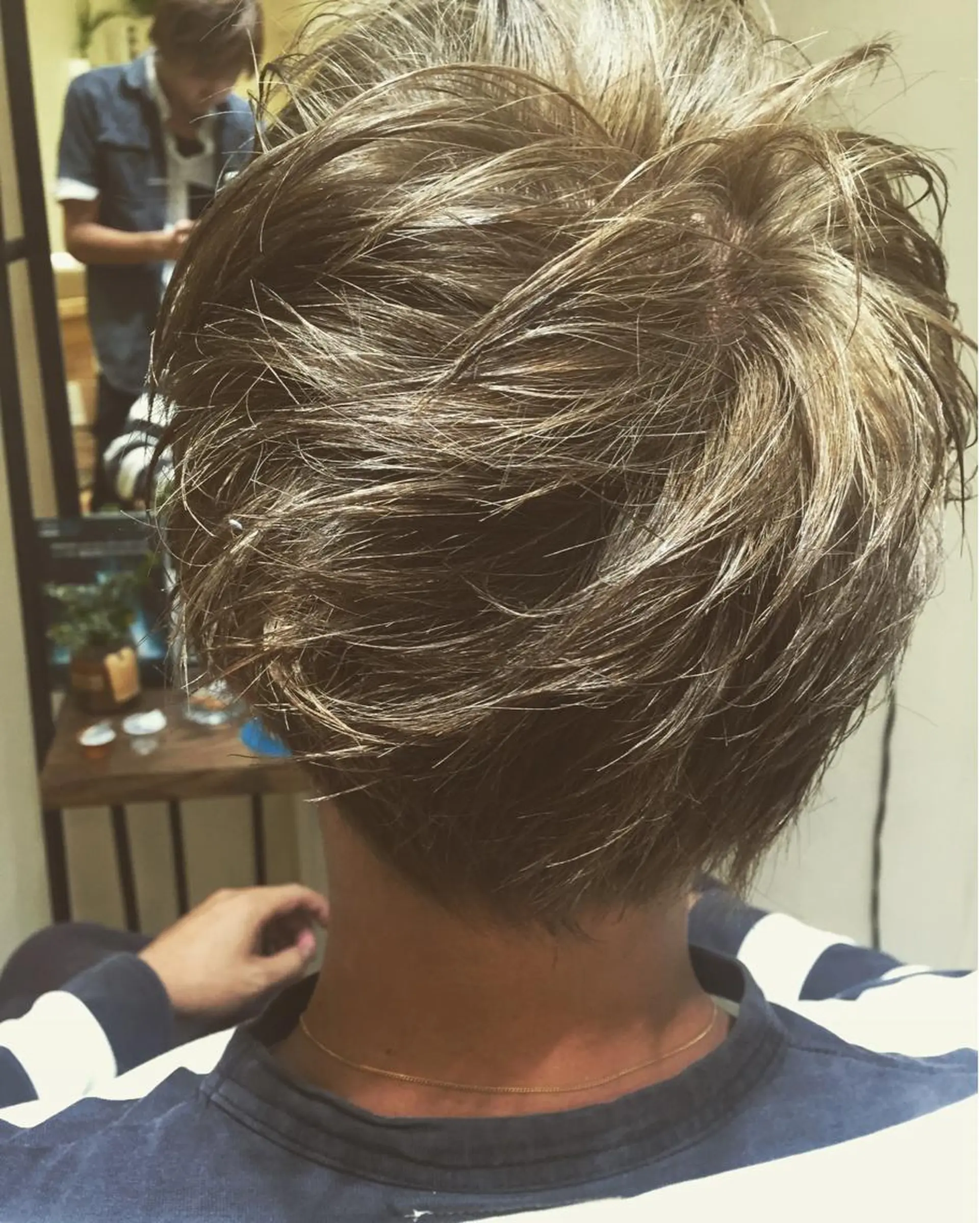 メンズ MAKEーUP WARMのヘアスタイル