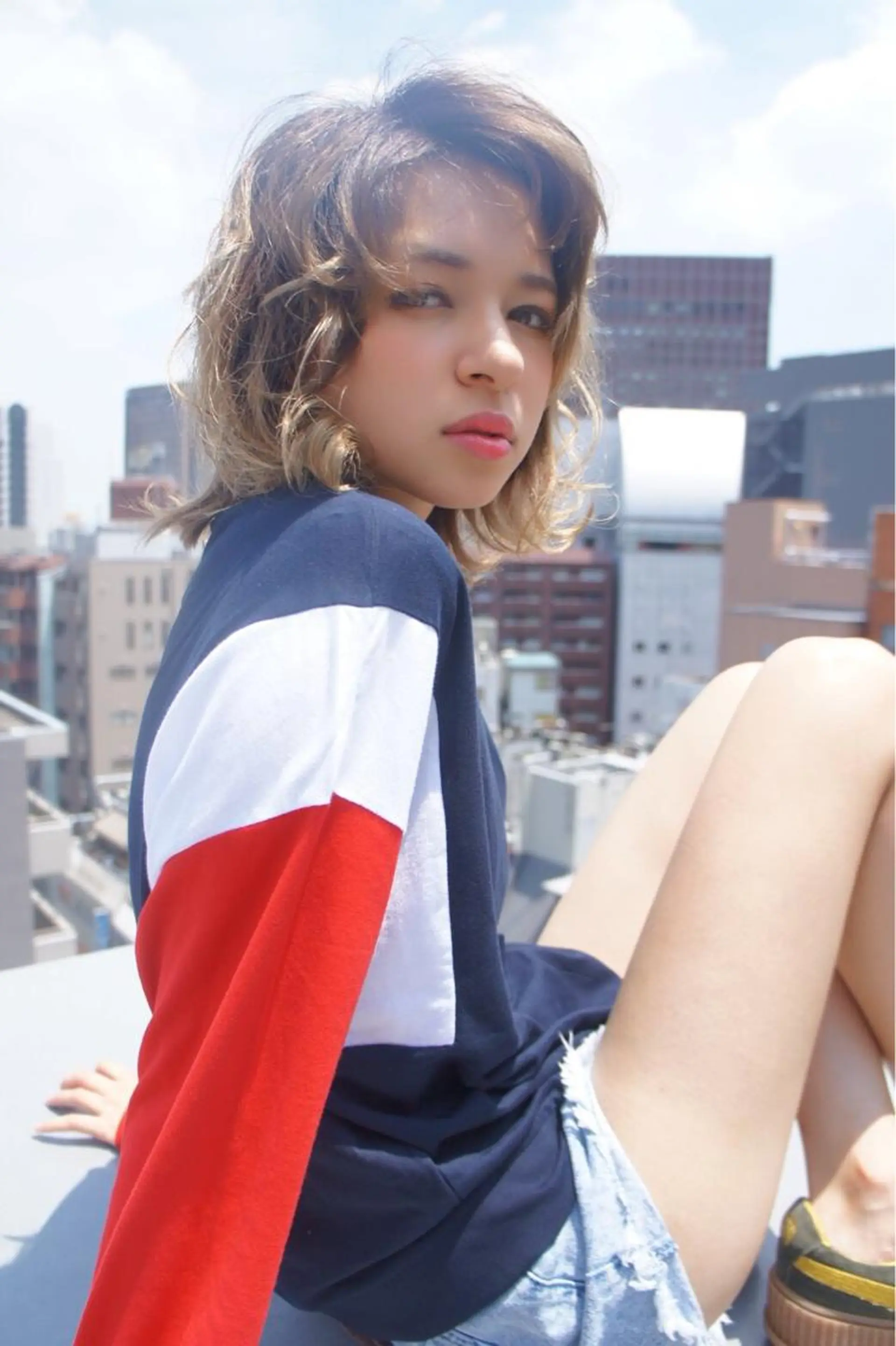 ショート カラー 小島 侑衣のヘアスタイル