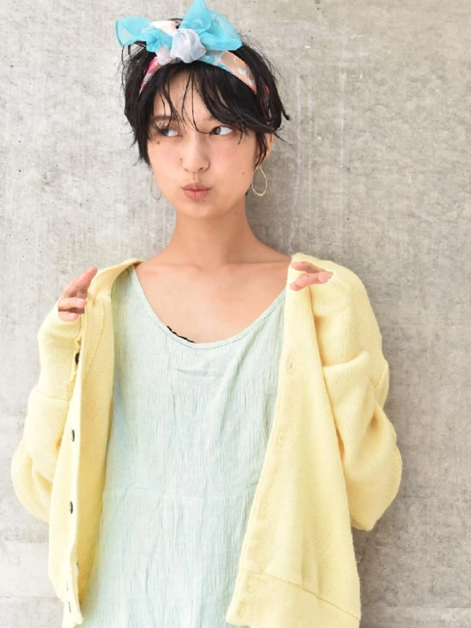 ショート ヘアアレンジ カラー mowen RUIのヘアスタイル