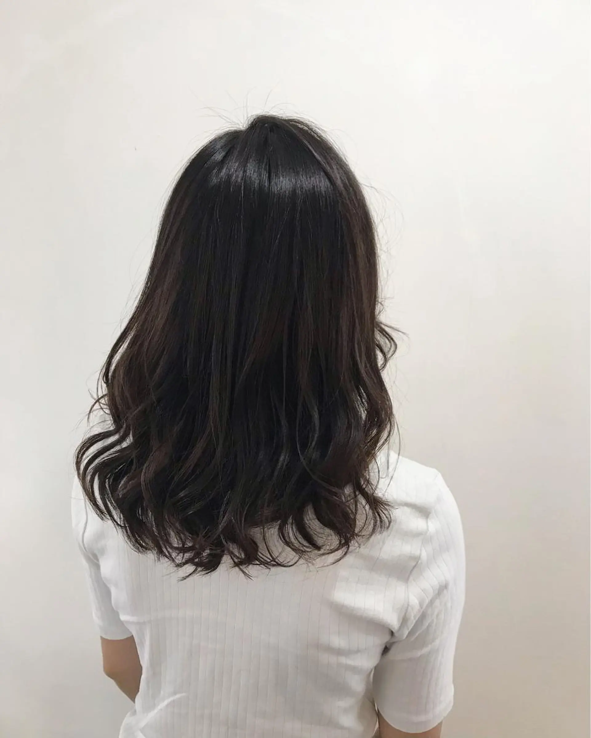 セミロング トリートメント カット トリートメント フラム所属・WATANABE MISAKIのヘアスタイル