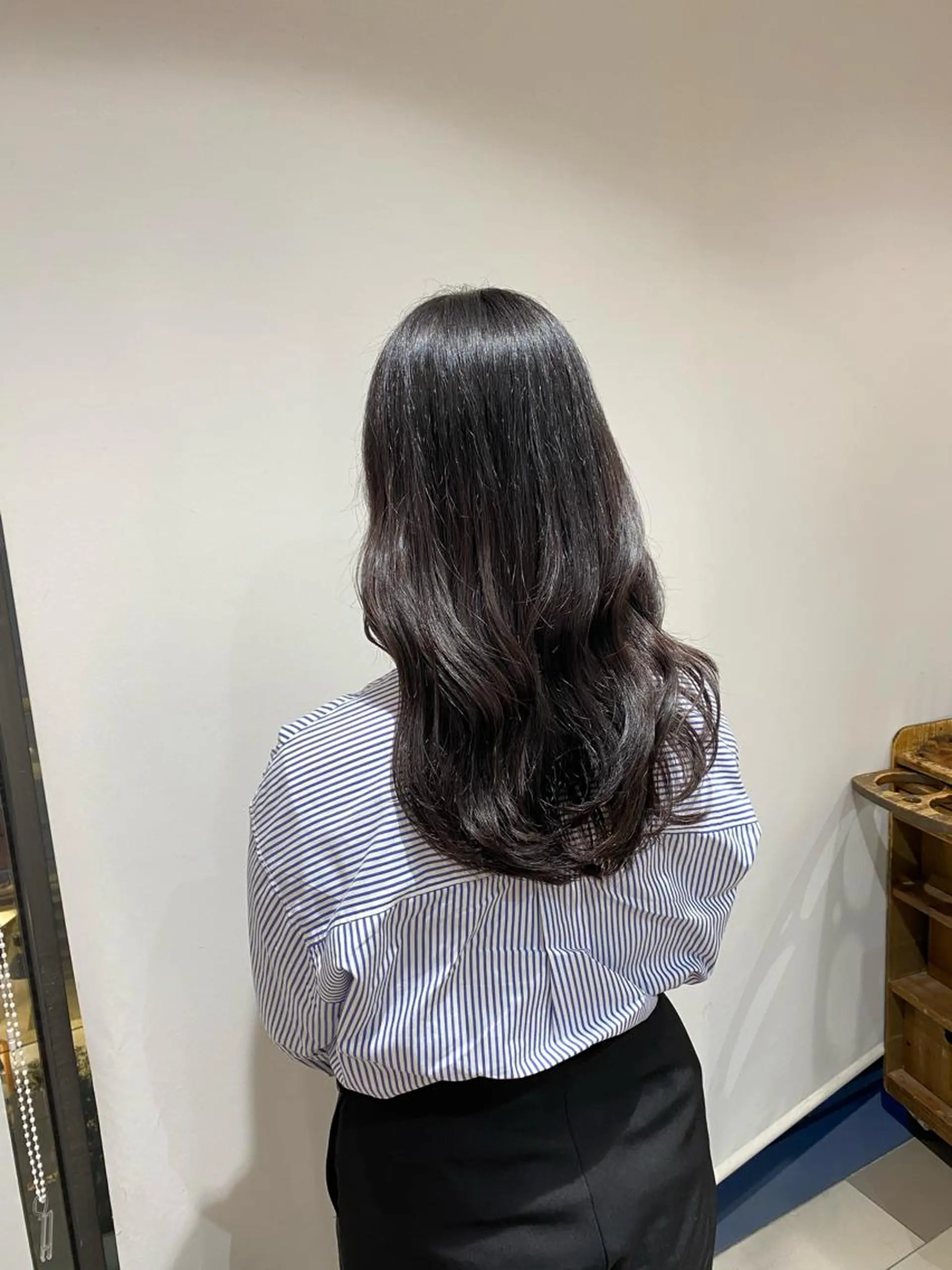 ロング カラー mei / レイヤー 顔まわり 🤍のヘアスタイル