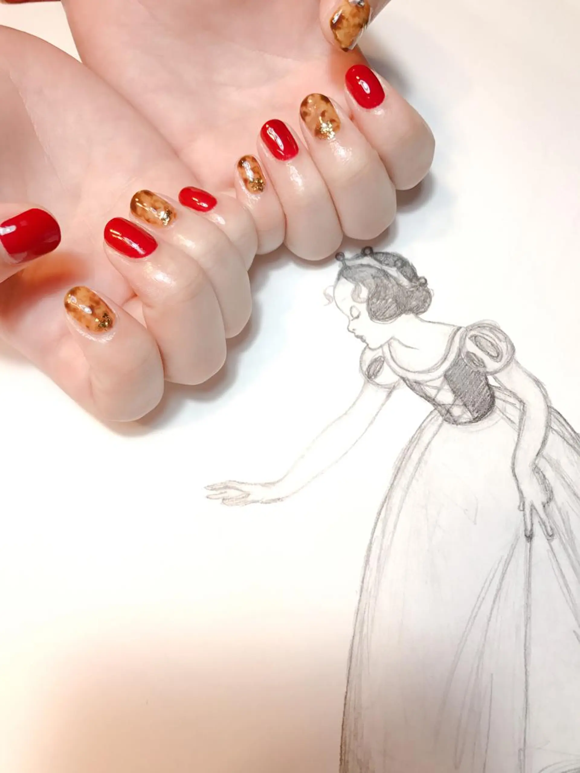 ネイル べっ甲ネイル owlnail /持込みデザイン専門のネイルデザイン