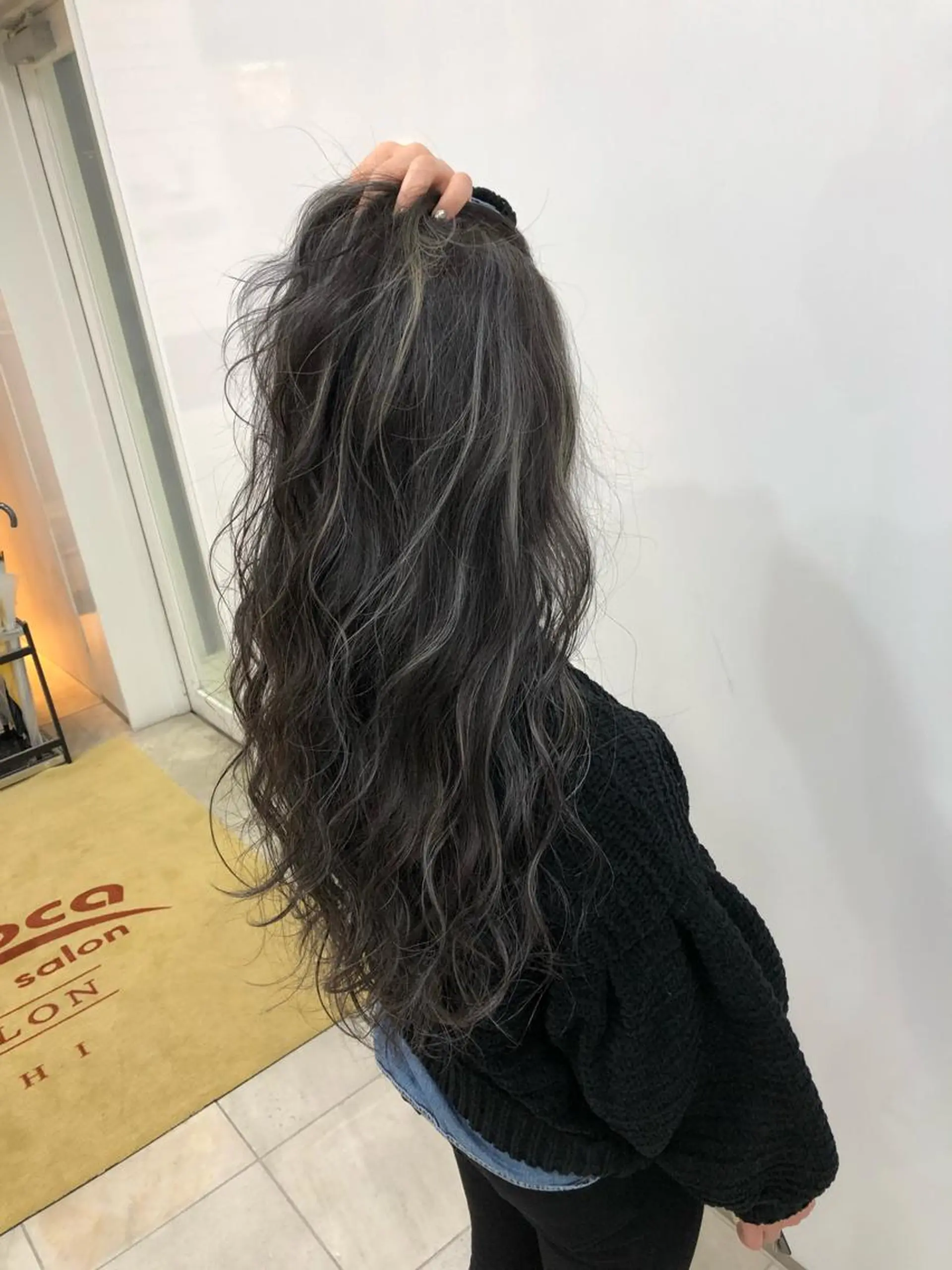 ロング ハイライト カット ヘアカラー トリートメント Rubik's江坂 ルービックえさかのヘアスタイル