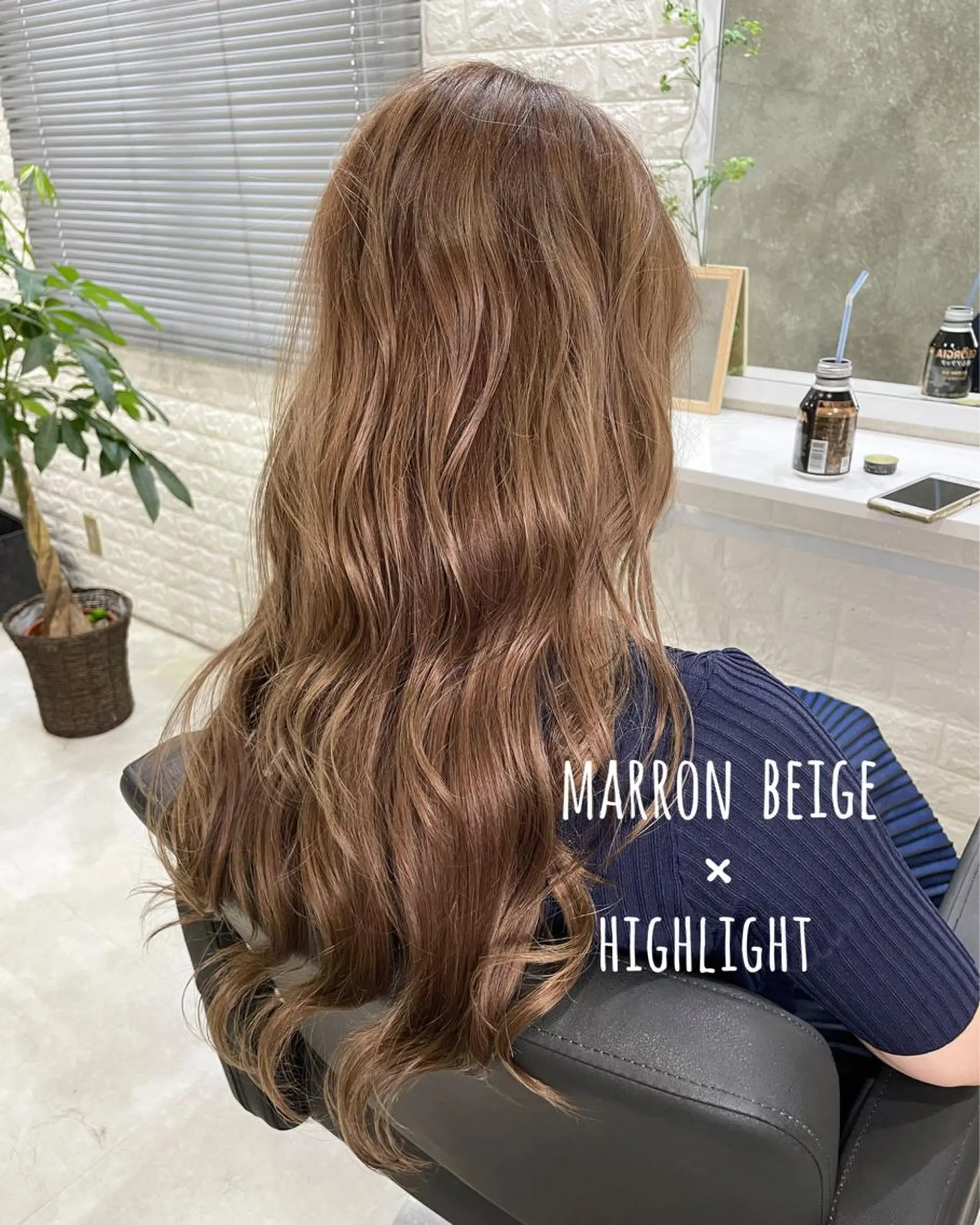 セミロング カラー ベージュカラー ブラウンカラー ブラウンベージュ 透明感カラー ハイライトカラー ヘアカラー トリートメント にしき さんのヘアスタイル