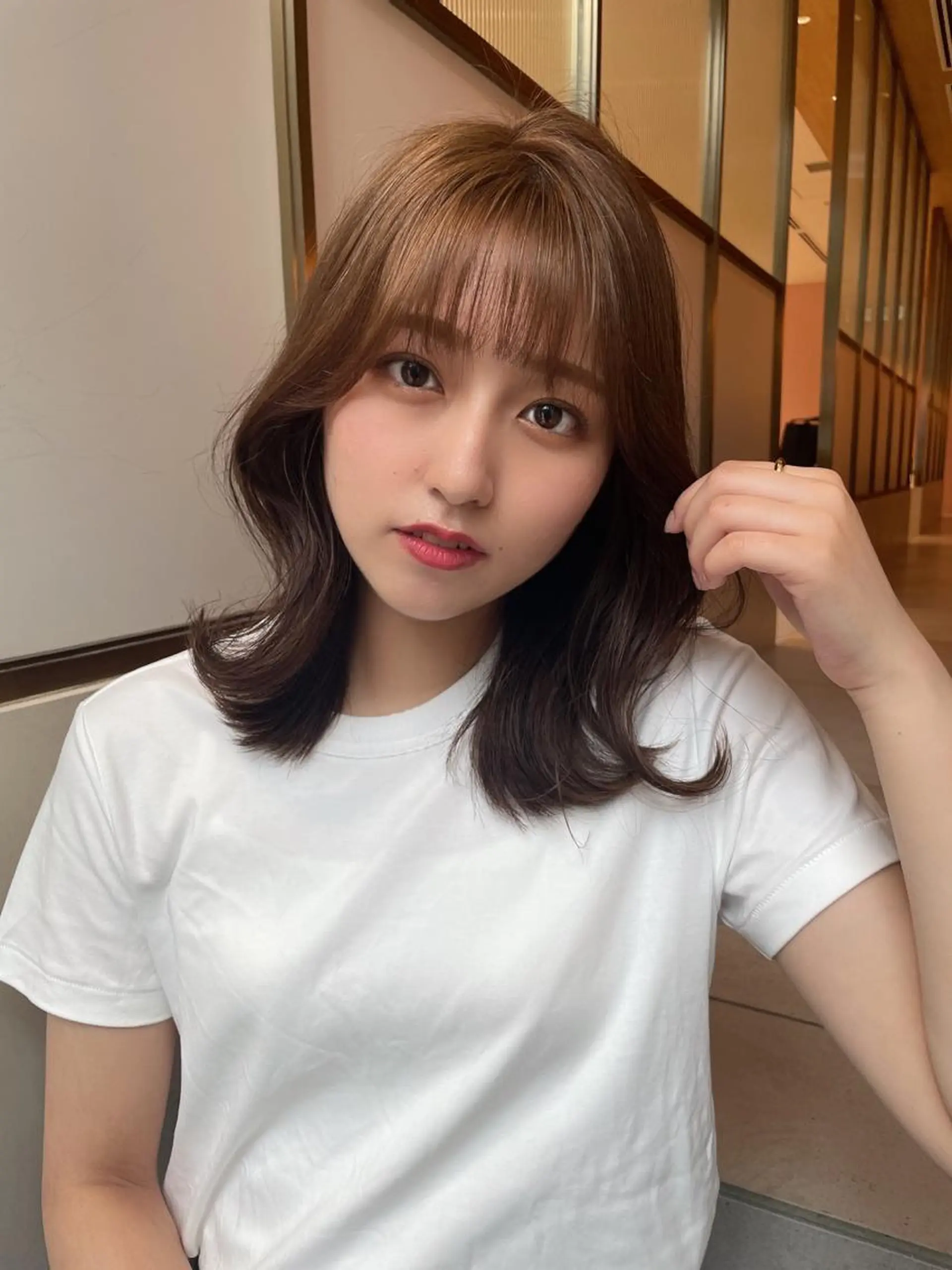 ミディアム レイヤーカット Toiro所属・🤎小顔レイヤー /ベージュ🤎友香のヘアスタイル