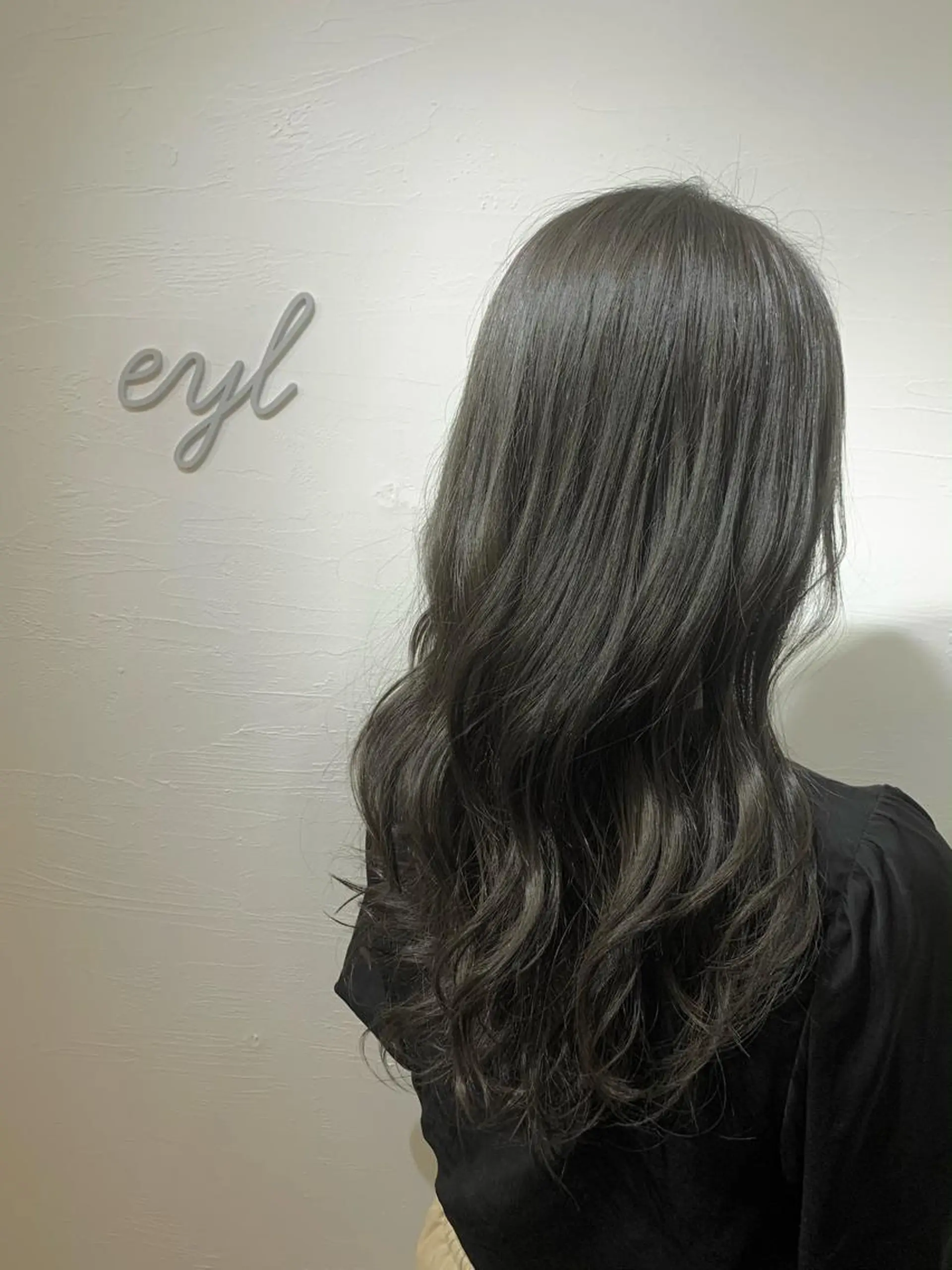 ロング カラー アディクシーカラー アッシュ ミント ミントグリーン トリートメント 💎赤み消しカラー 特化型デザイナー💎のヘアスタイル