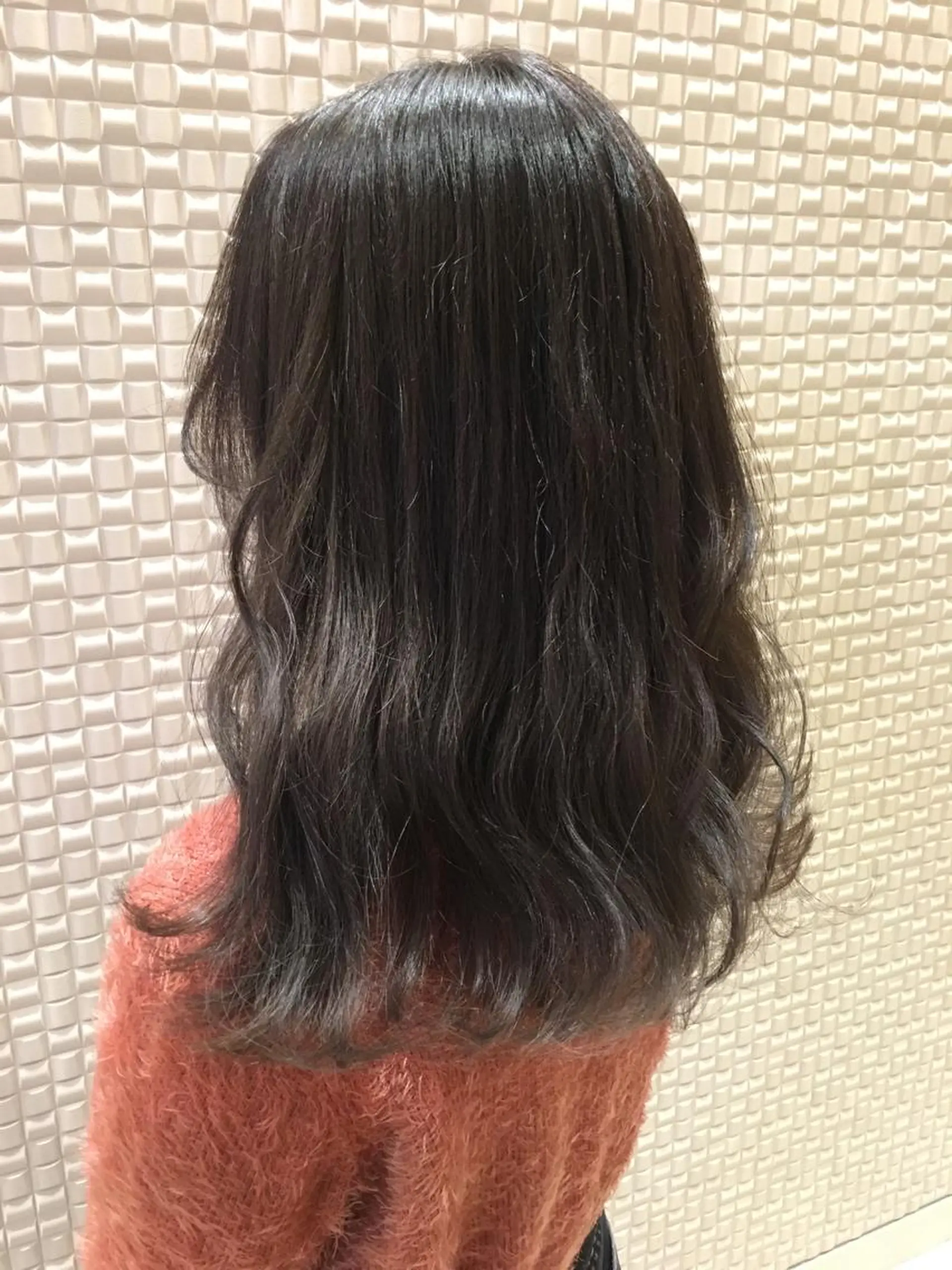 セミロング カラー グレージュ ハイライトカラー ハイライト カット ヘアカラー トリートメント scene. haraのヘアスタイル