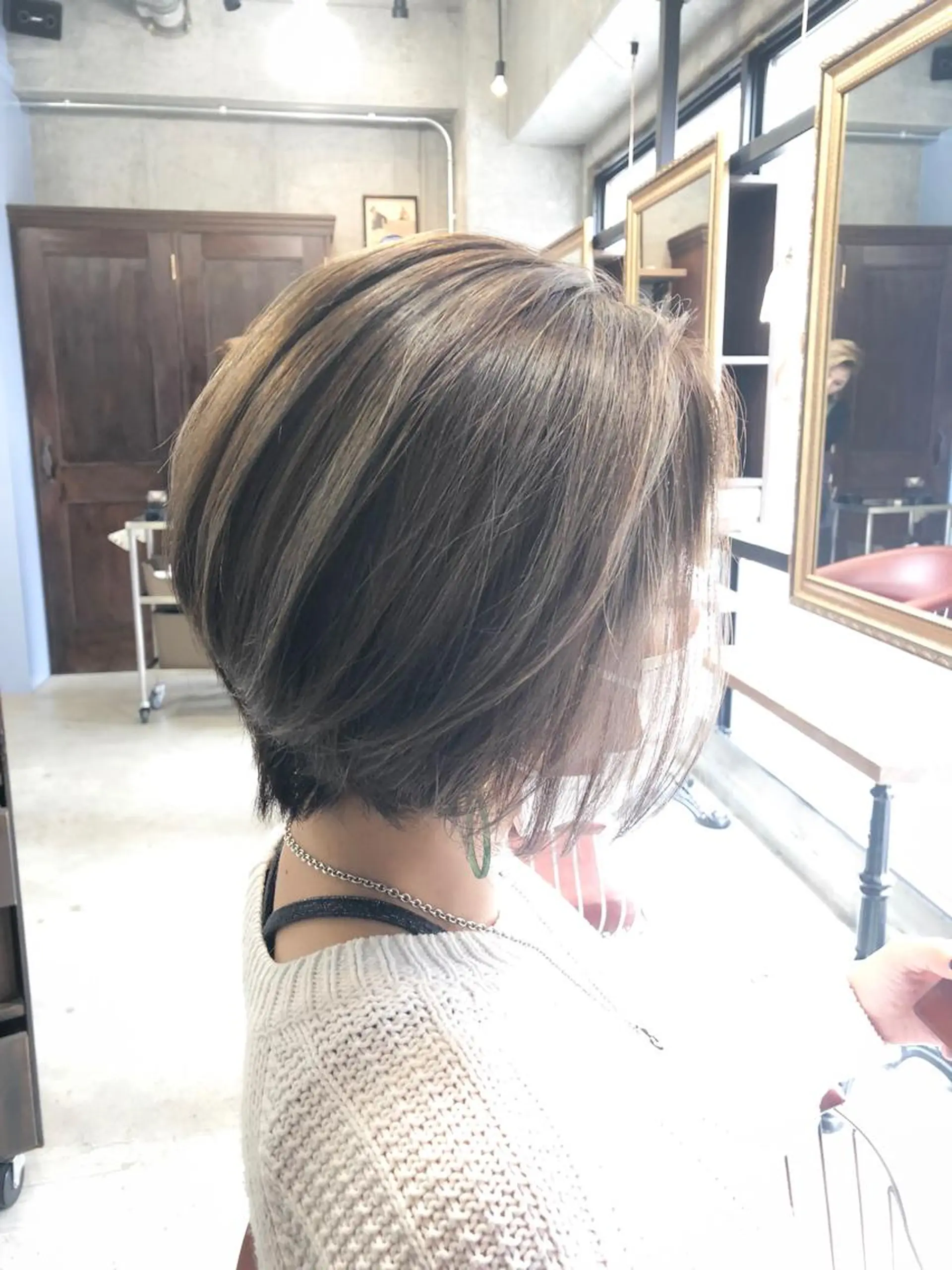 ミディアム ハイライト オーナースタイリスト 佐藤のヘアスタイル