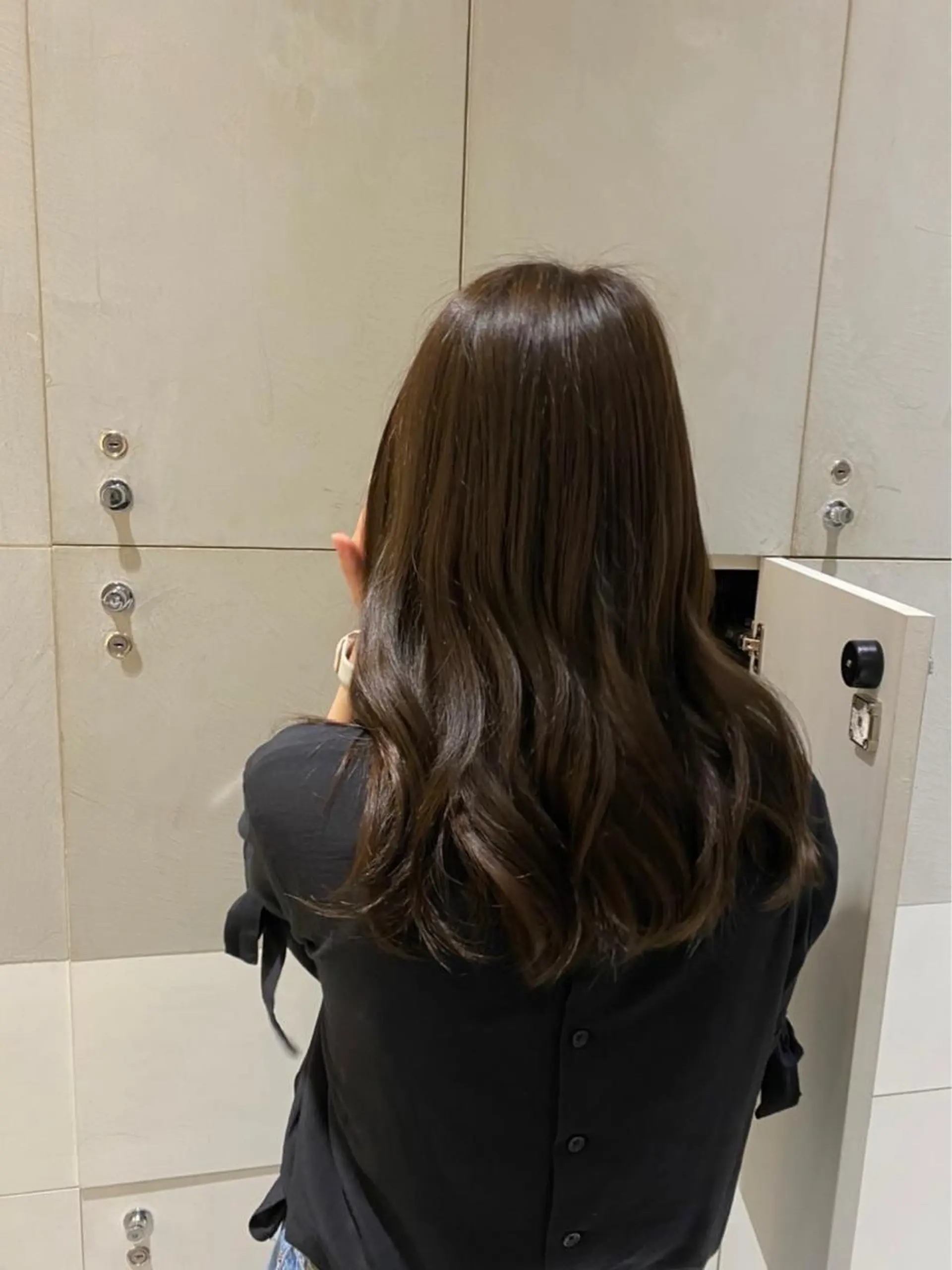 セミロング カラー 艶感/ナチュラル 🌿マアヤのヘアスタイル