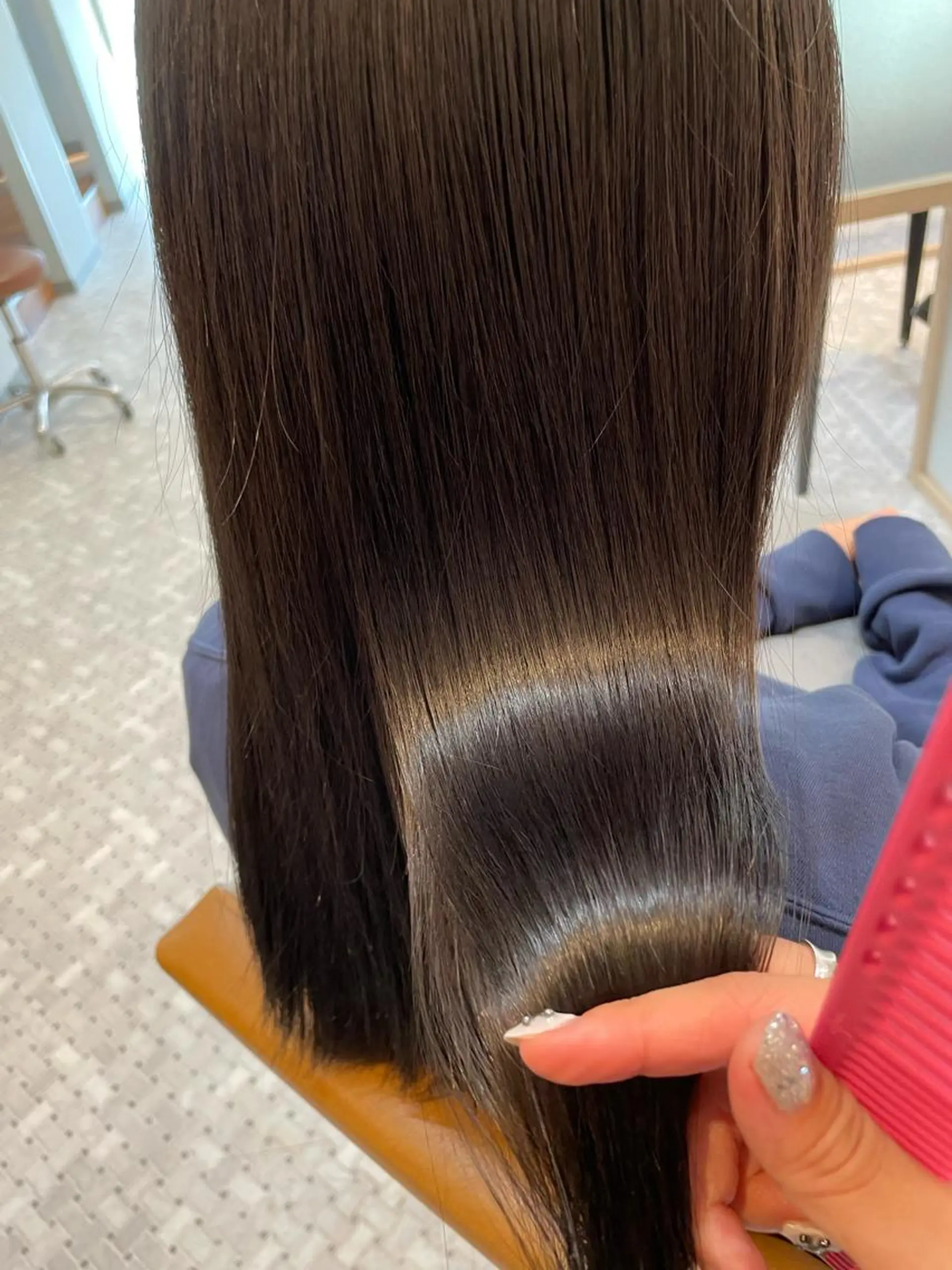 ロング REONA🪽✨薬院 レイヤーカット🫧のヘアスタイル