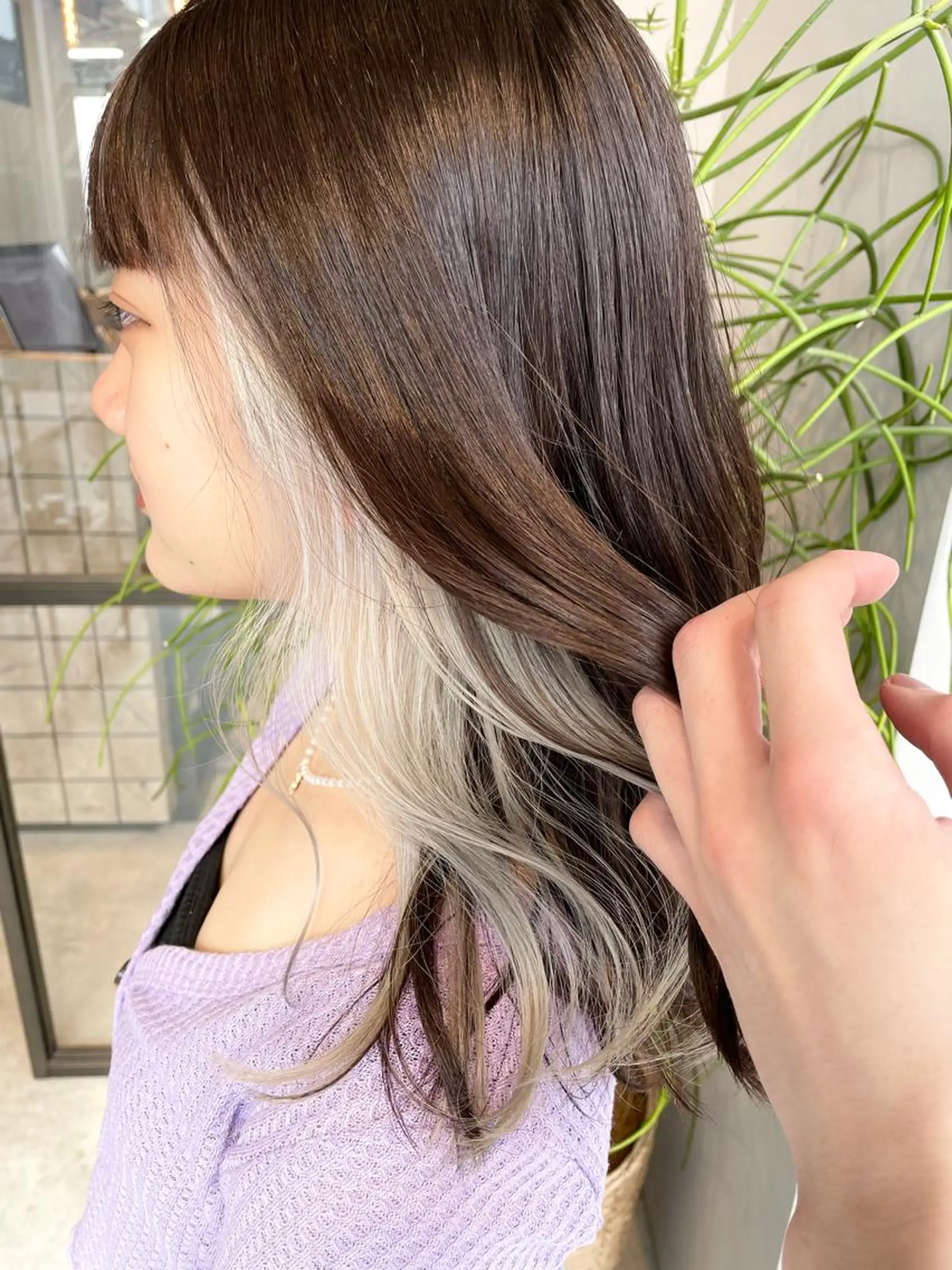 ロング カラー ベージュカラー イヤリングカラー ホワイトベージュ ハイトーン×レイヤー /遠藤将太のヘアスタイル