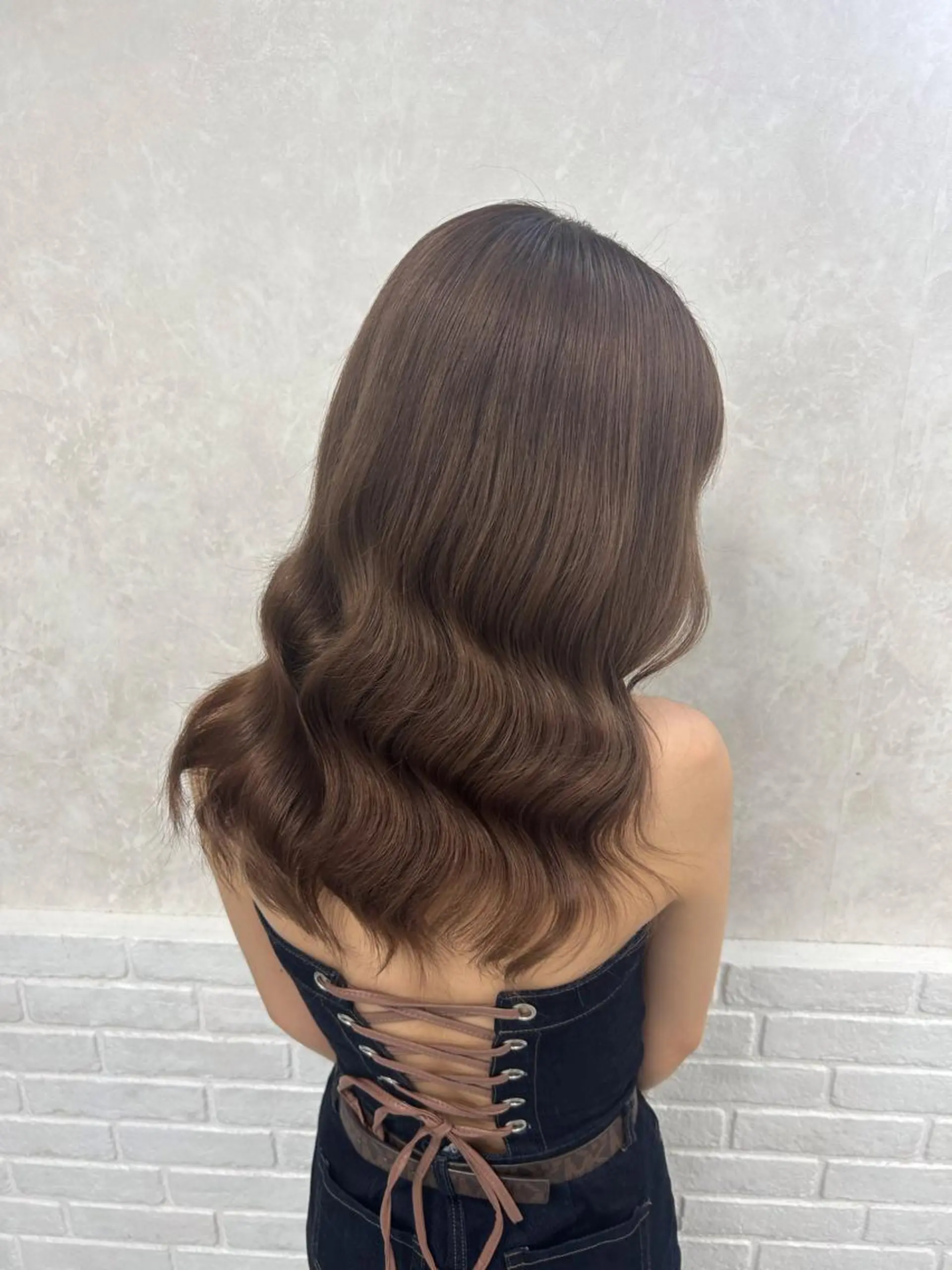 セミロング アンククロス渋谷店所属・Wistell 渋谷 ASUKAのヘアスタイル