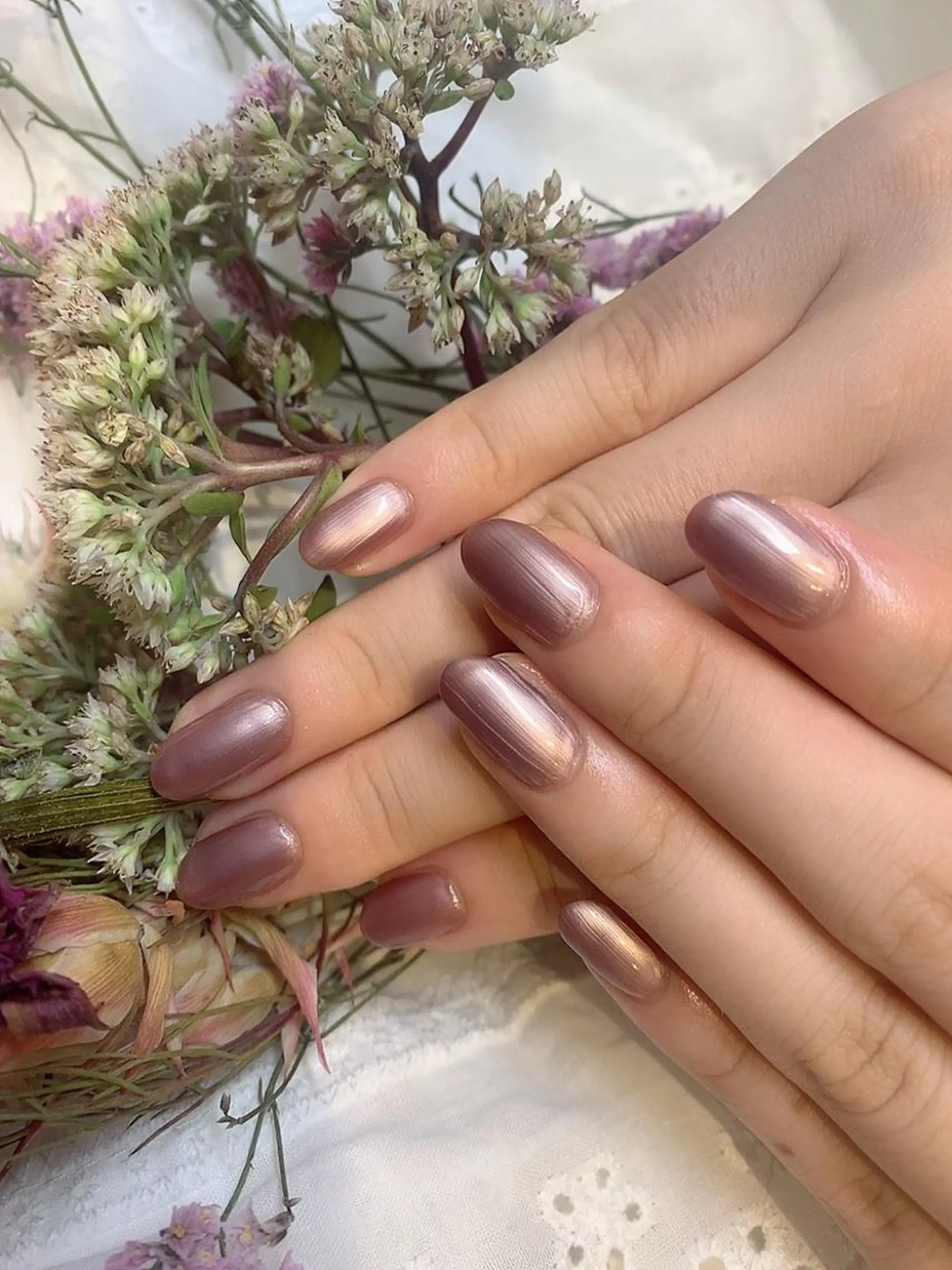 ネイル ミラーネイル ワンカラーネイル nail* runa🌻のネイルデザイン