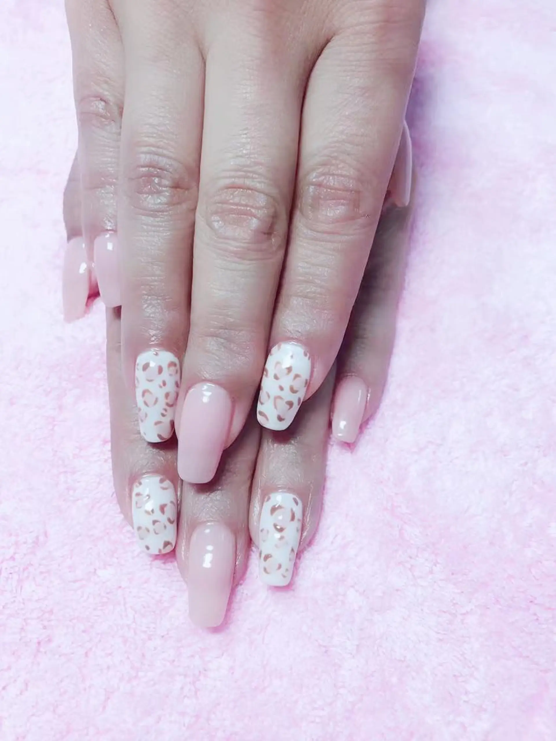 カラー ネイル Moonstone Salonのネイルデザイン