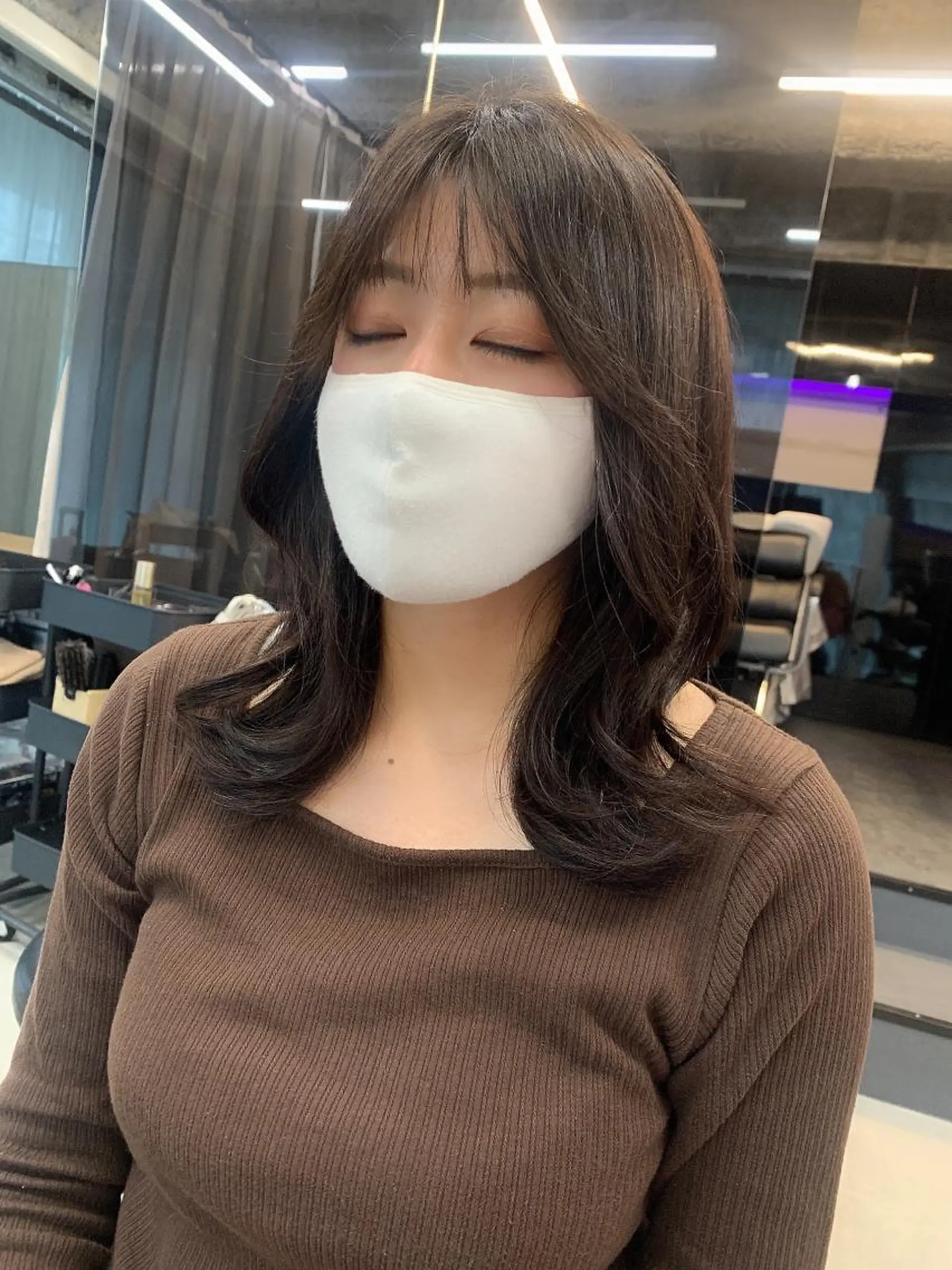 ミディアム カラー カット ヘアカラー トリートメント ヘッドスパ 透明感/オリーブ/ グレージュ/YUKAのヘアスタイル