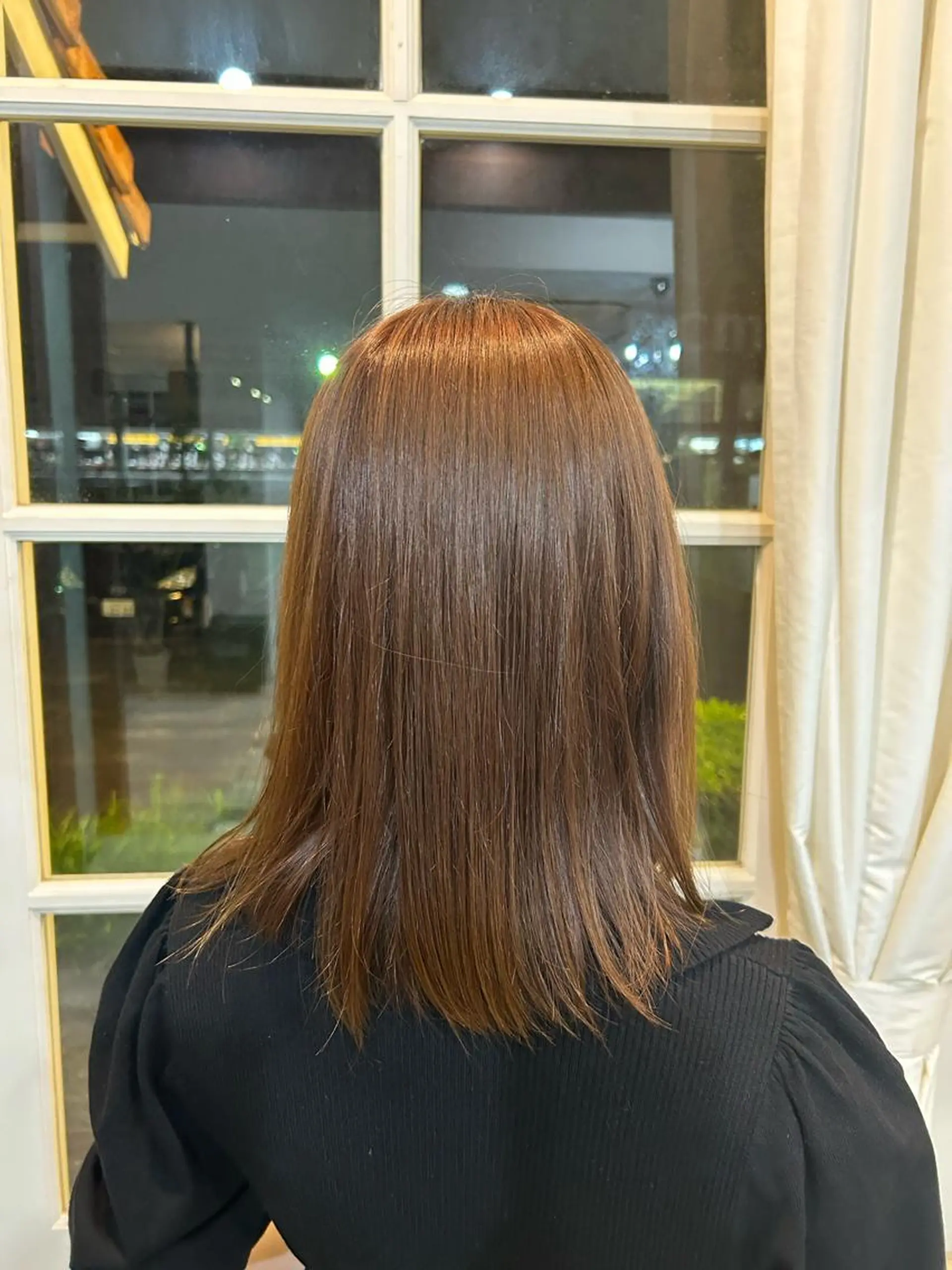 ミディアム カラー 荒木 友那のヘアスタイル