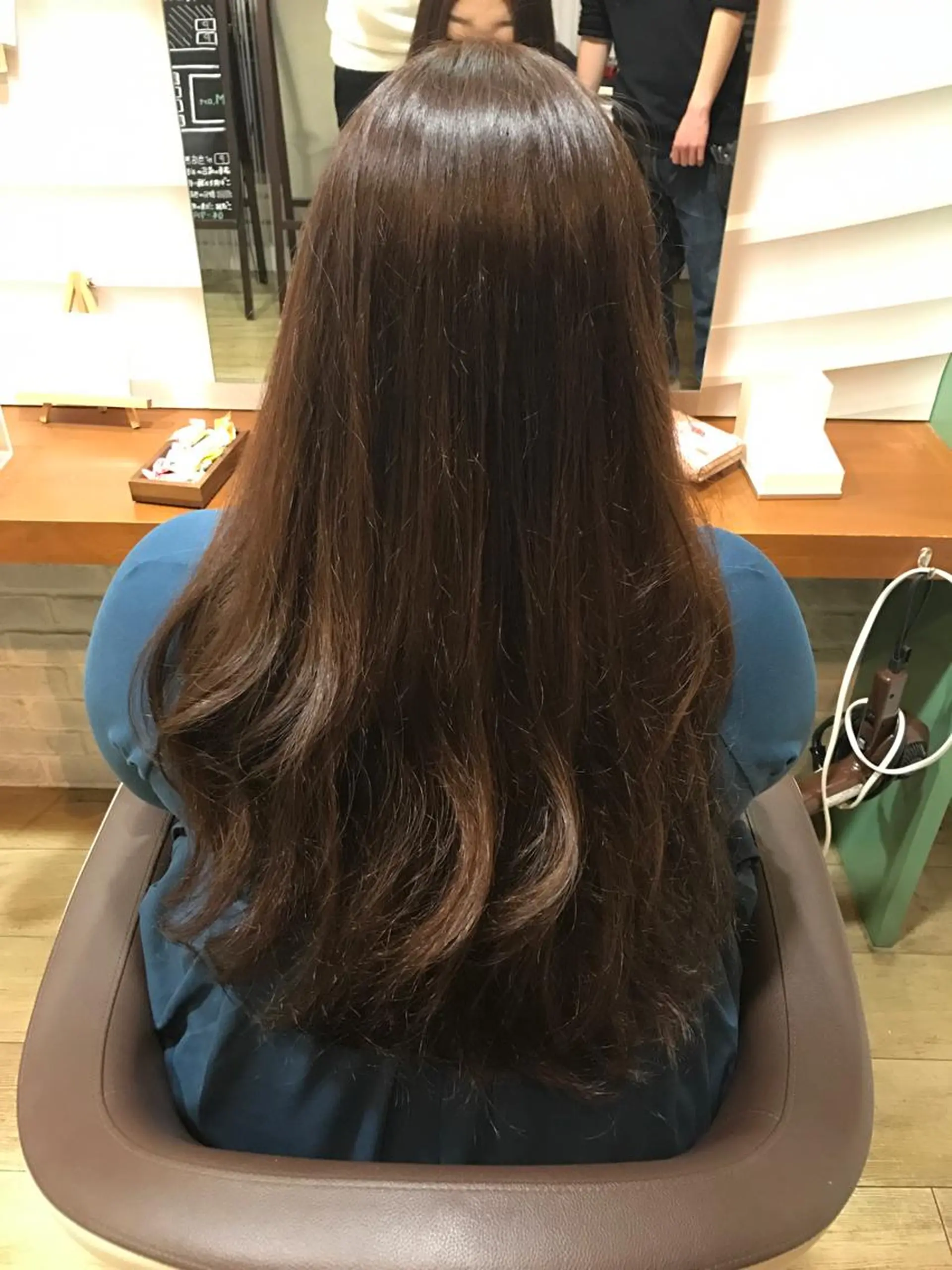 ロング 川村 綾のヘアスタイル