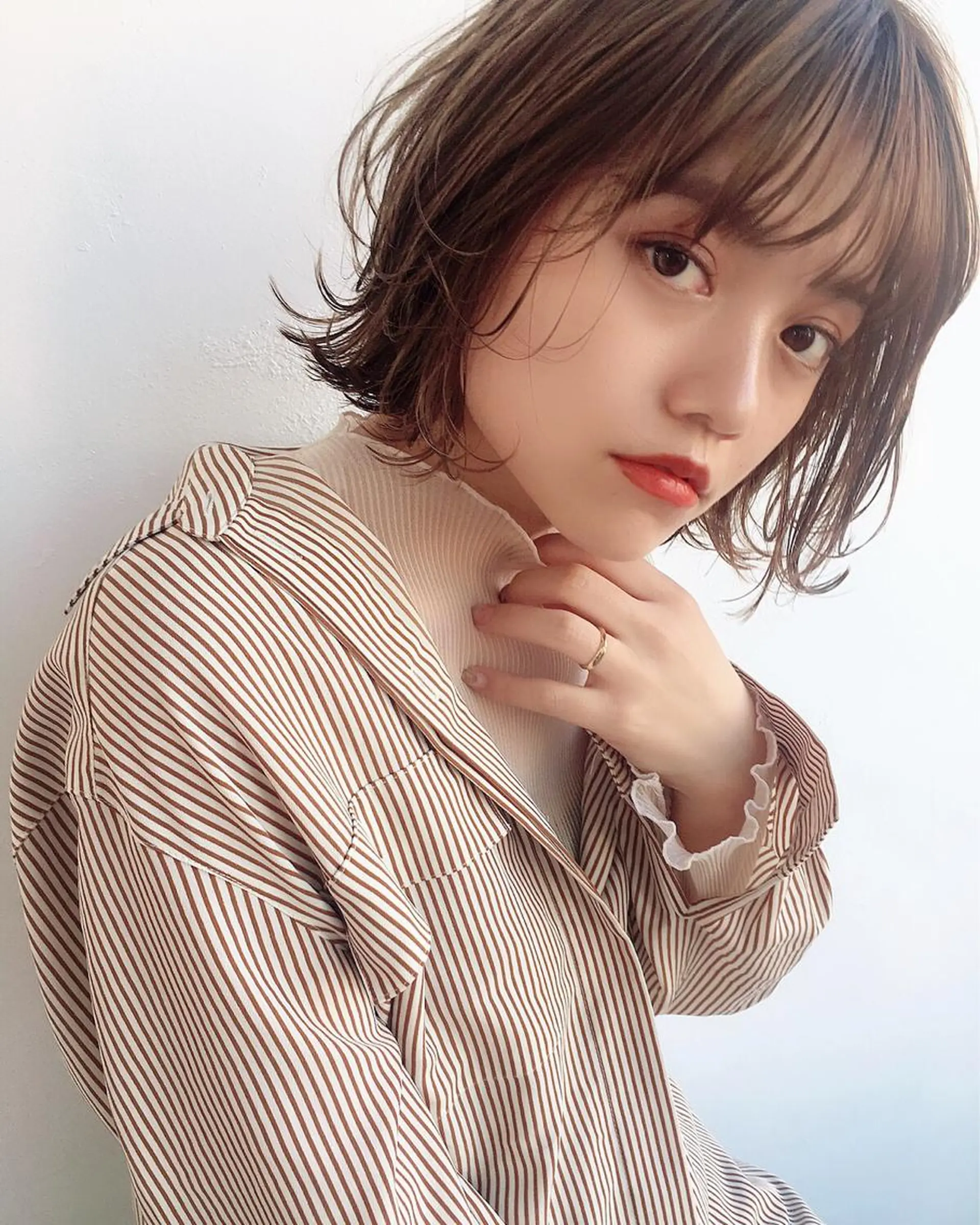 ミディアム 鎌倉 彩のヘアスタイル