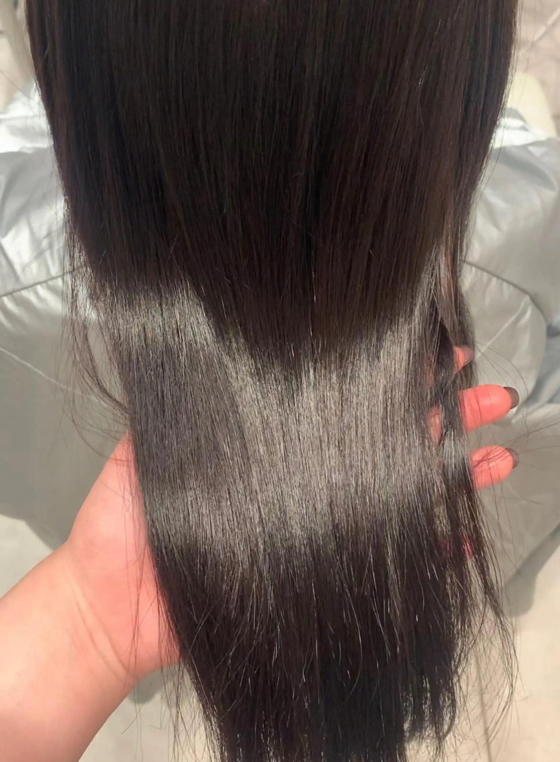 セミロング カラー ヘアアレンジ 内田 志乃のヘアスタイル