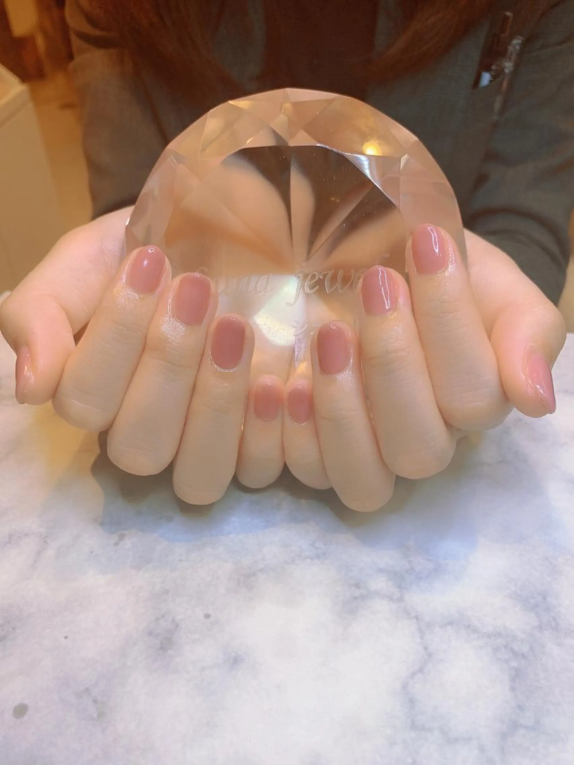 ネイル ワンカラーネイル ハンドネイル フットネイル Adite nailのネイルデザイン