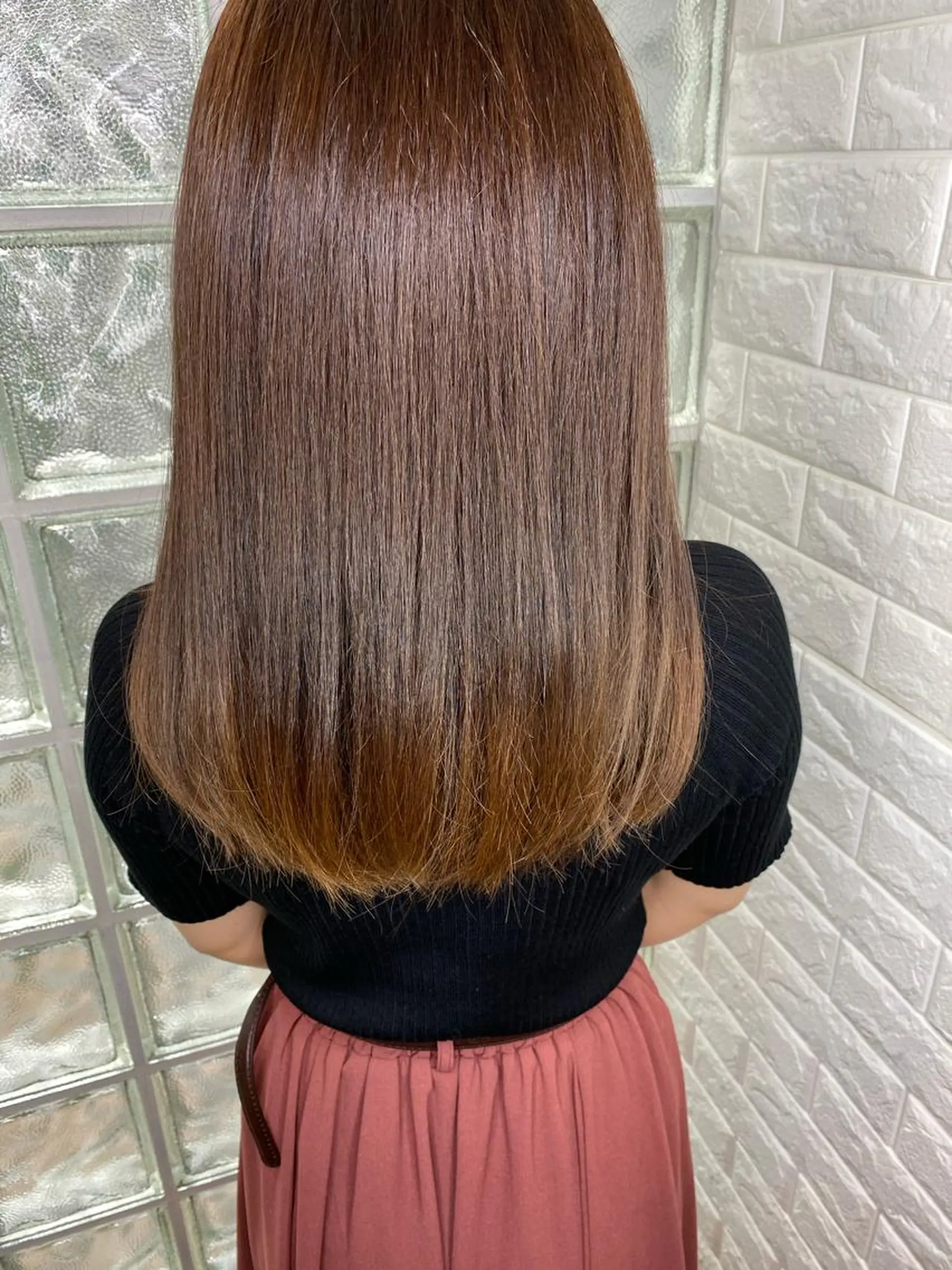 セミロング カラー 美容師歴18年 ALBA 齊藤のヘアスタイル