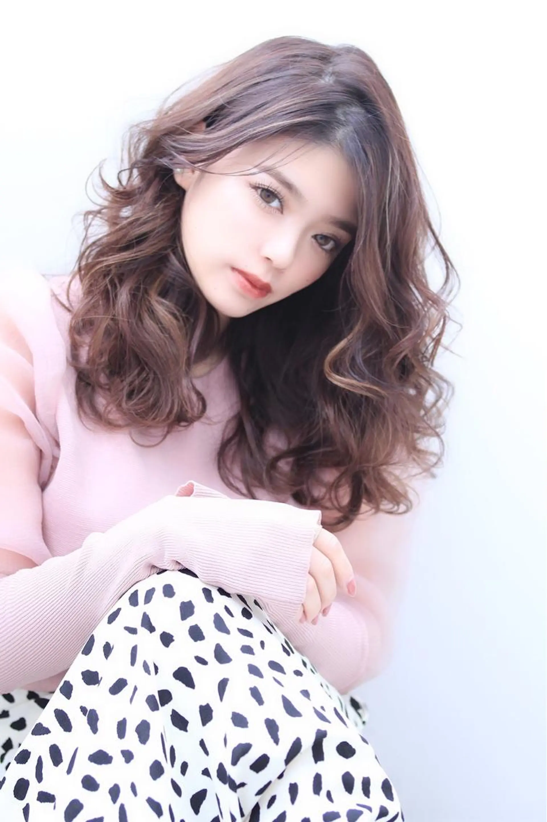 セミロング カラー パーマ L i L 塚口のヘアスタイル