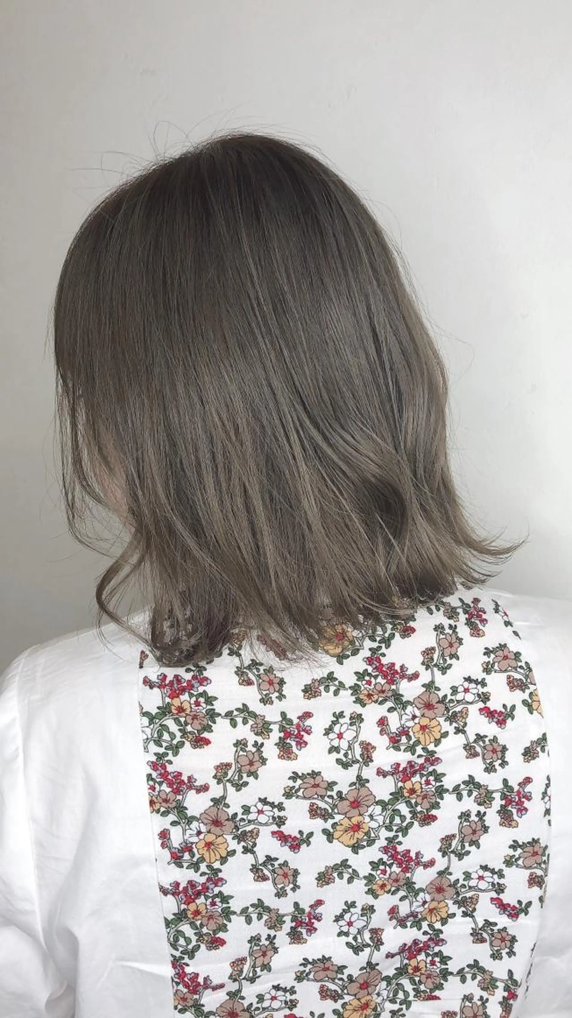 ミディアム HEARTS和田 ひかりのヘアスタイル