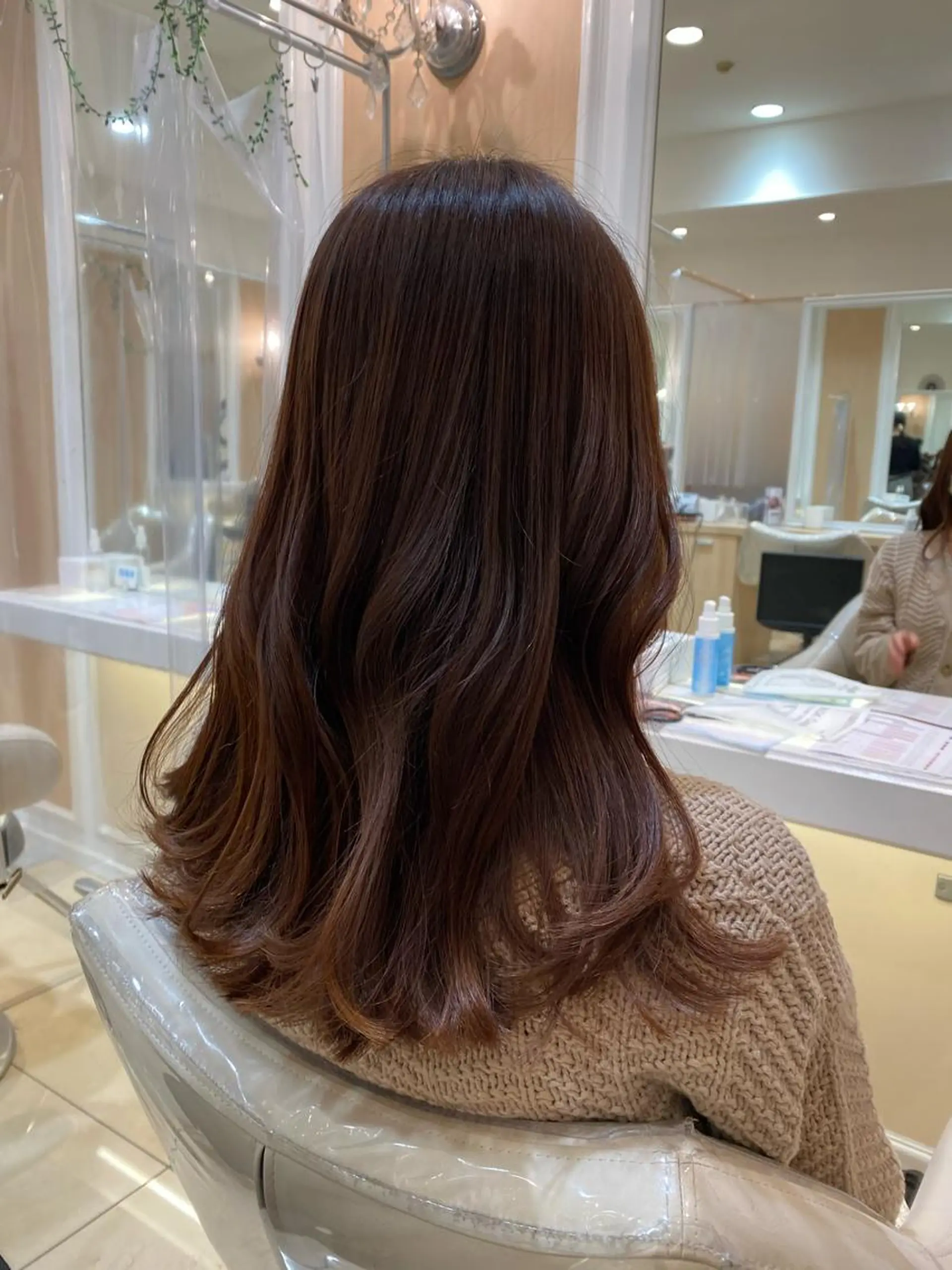 セミロング カラー メンズ特化型美容師 栗山勇人のヘアスタイル