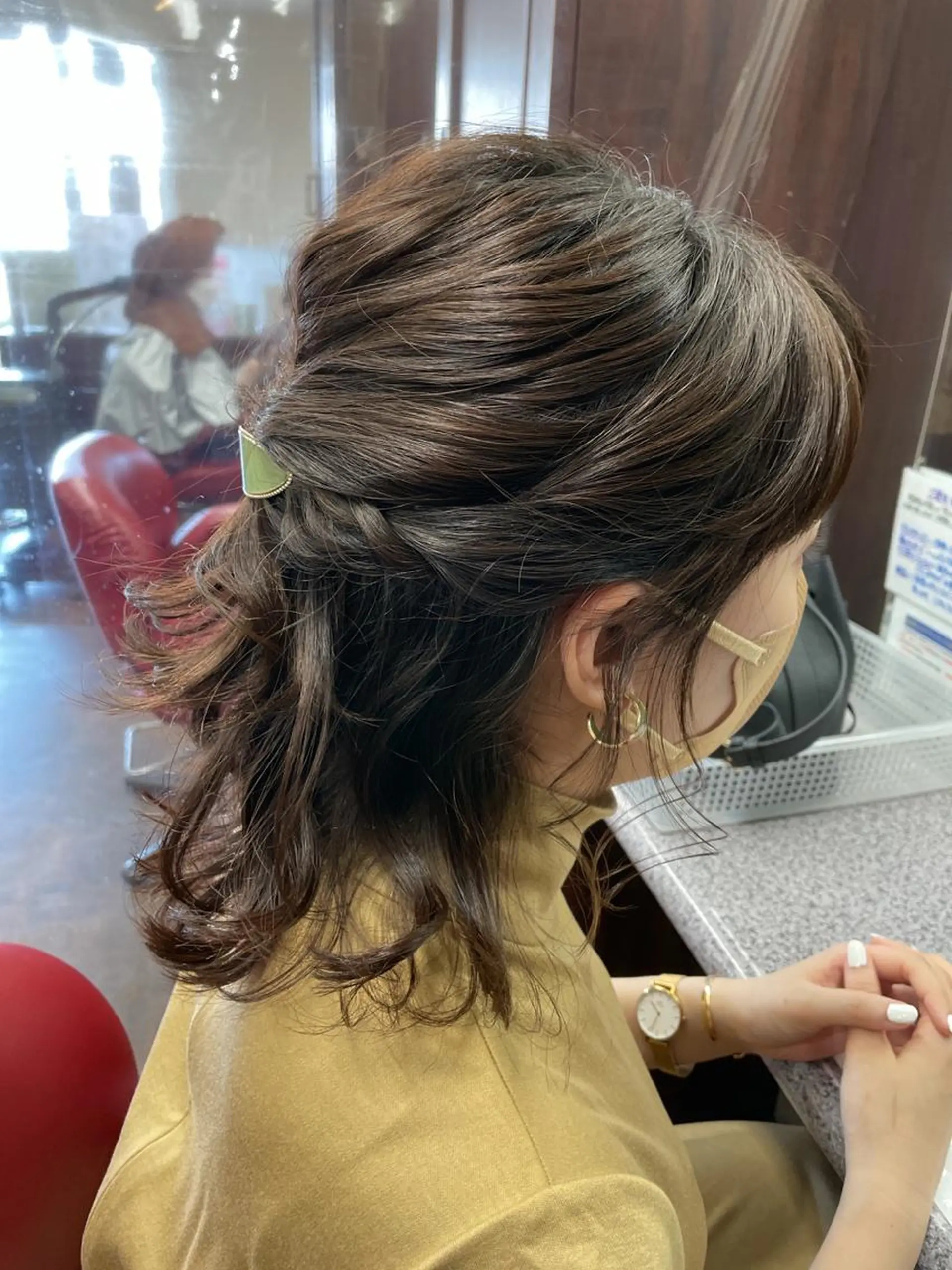 ミディアム ヘアアレンジ コゾノ ミキコのヘアスタイル